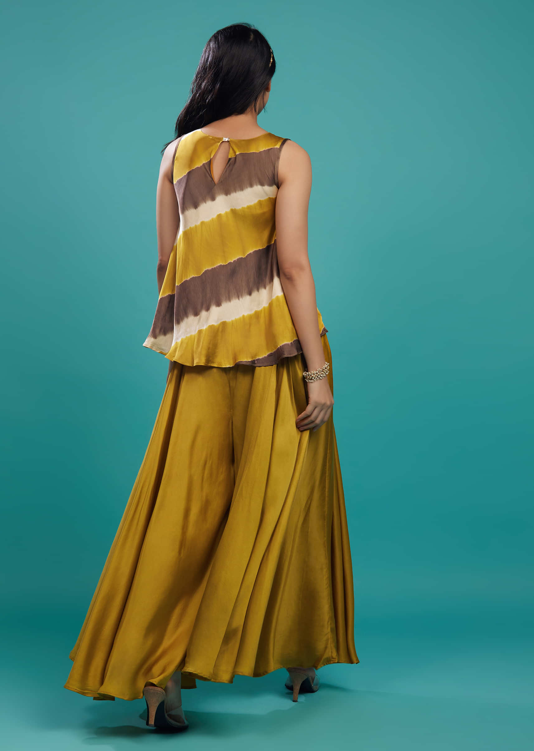 Moss Yellow Top & Palazzo In Cotton Silk With Handwork On The Neckline