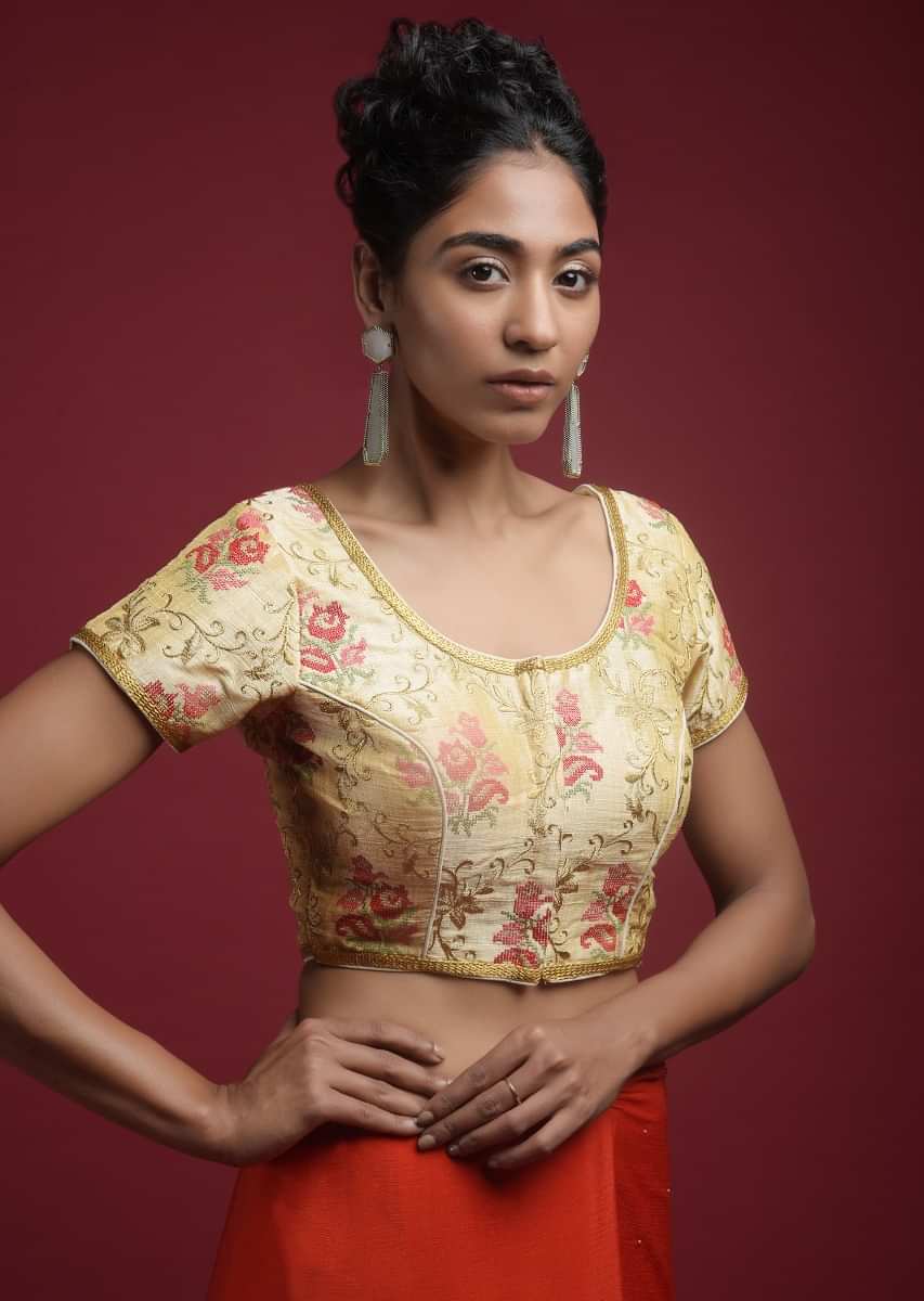 Cream Beige Blouse In Raw Silk With Machine Embroidery In Floral Motifs