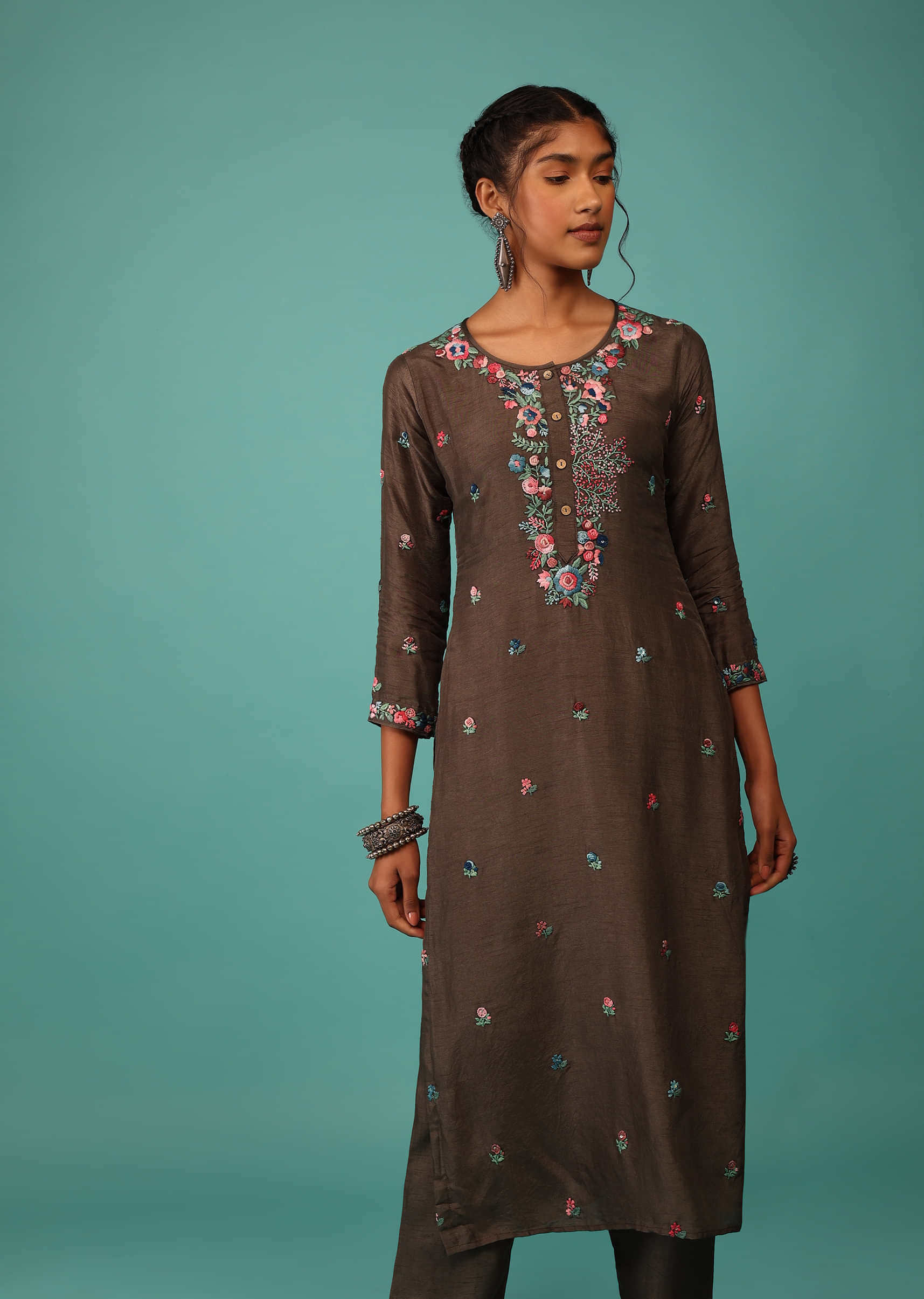 Mocha Brown Kurta Set In Dola Silk With Kashmiri Thread Embroidery & 3D Floral Work