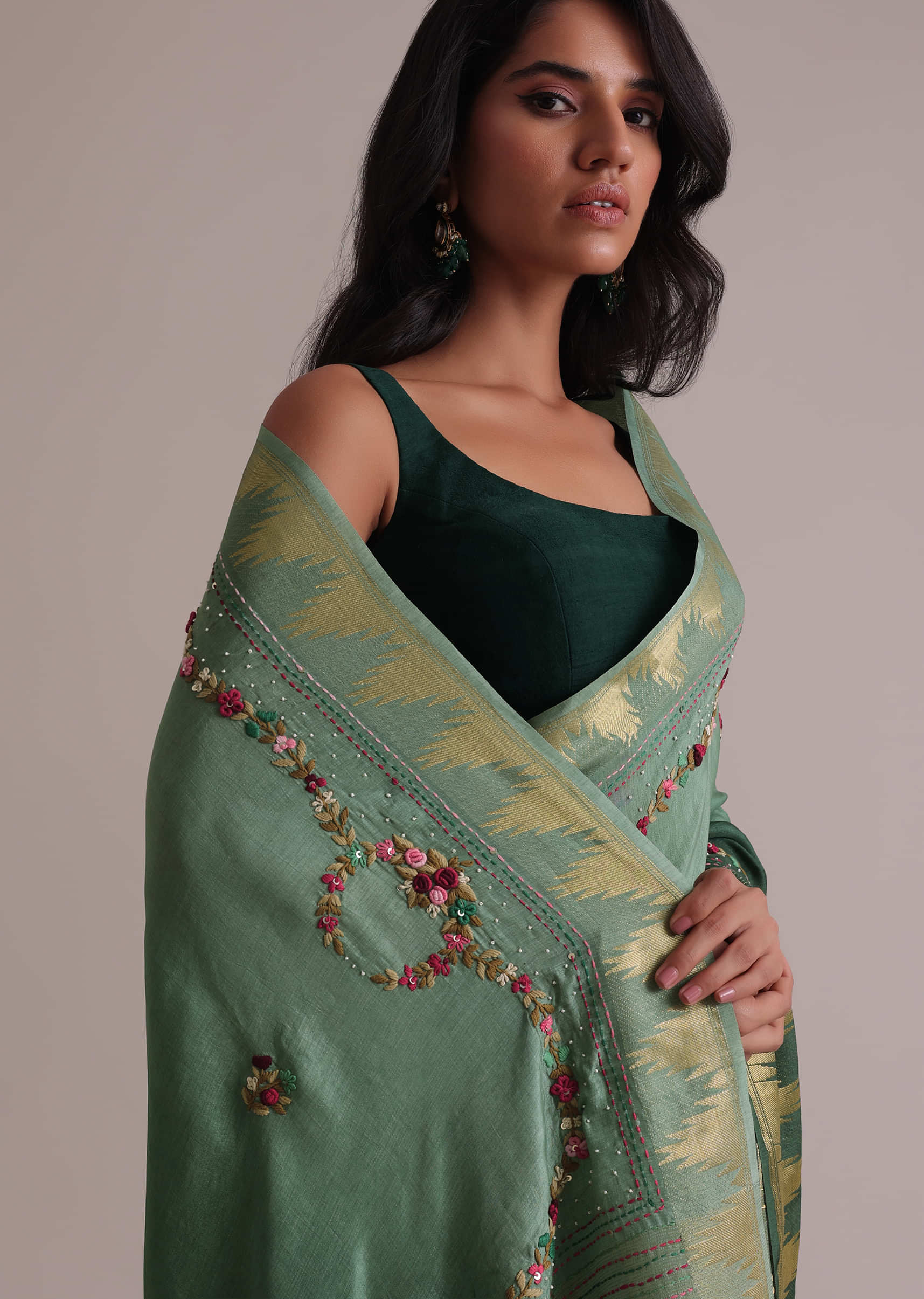 Dual-Tone Green Ombre Saree In Dola Crepe With Resham 3D Bud Embroidery