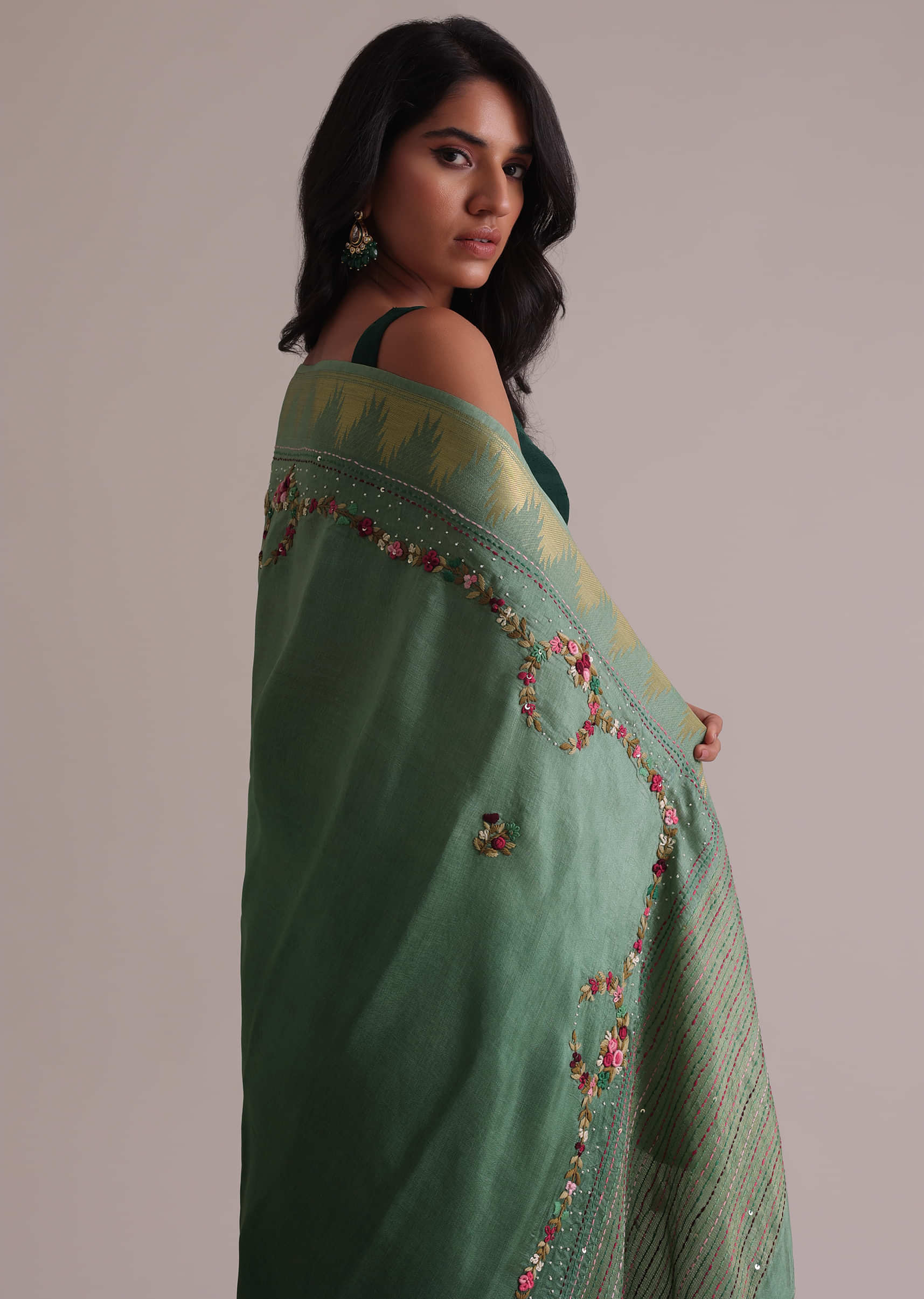 Dual-Tone Green Ombre Saree In Dola Crepe With Resham 3D Bud Embroidery