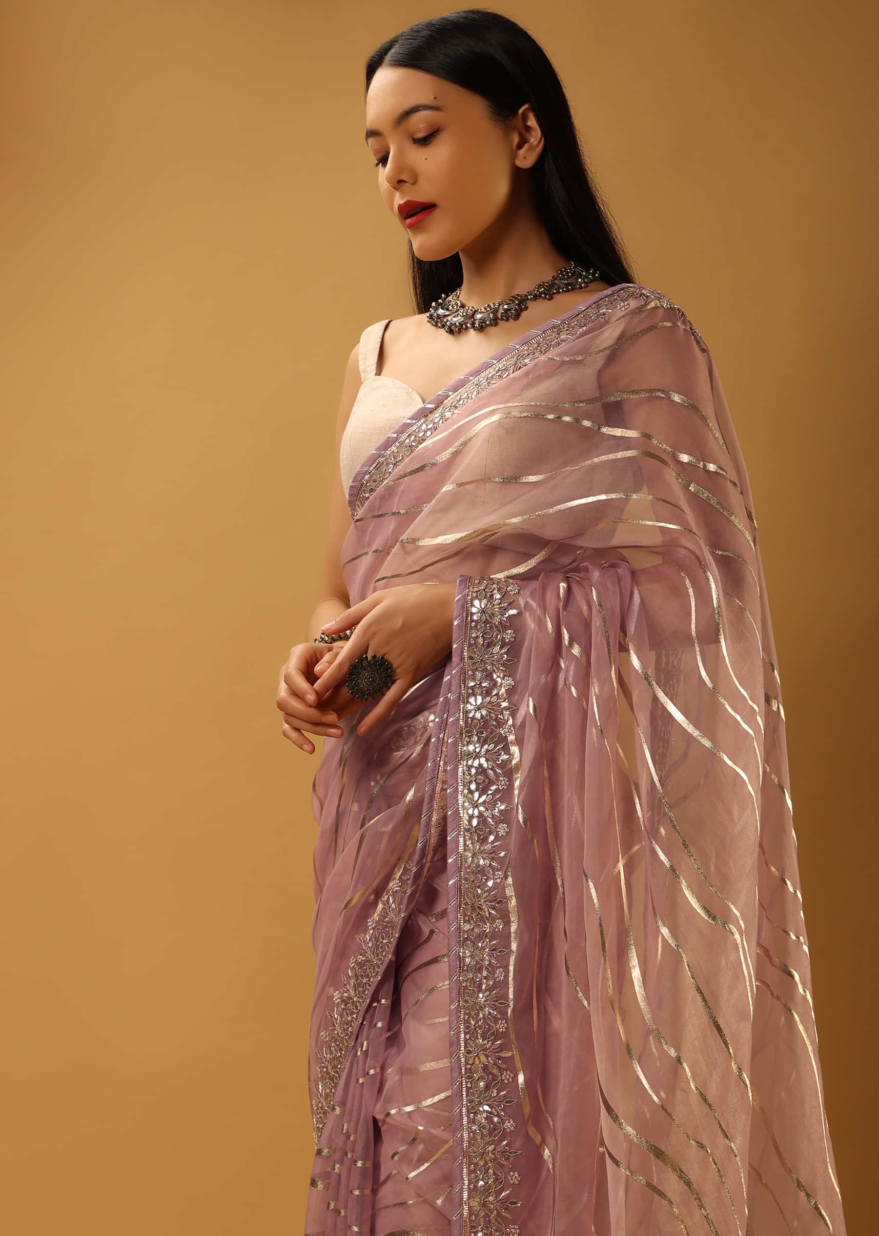 Dusty Lilac Saree In Organza With Foil Printed Wave Design And Gotta Border Online - Kalki Fashion