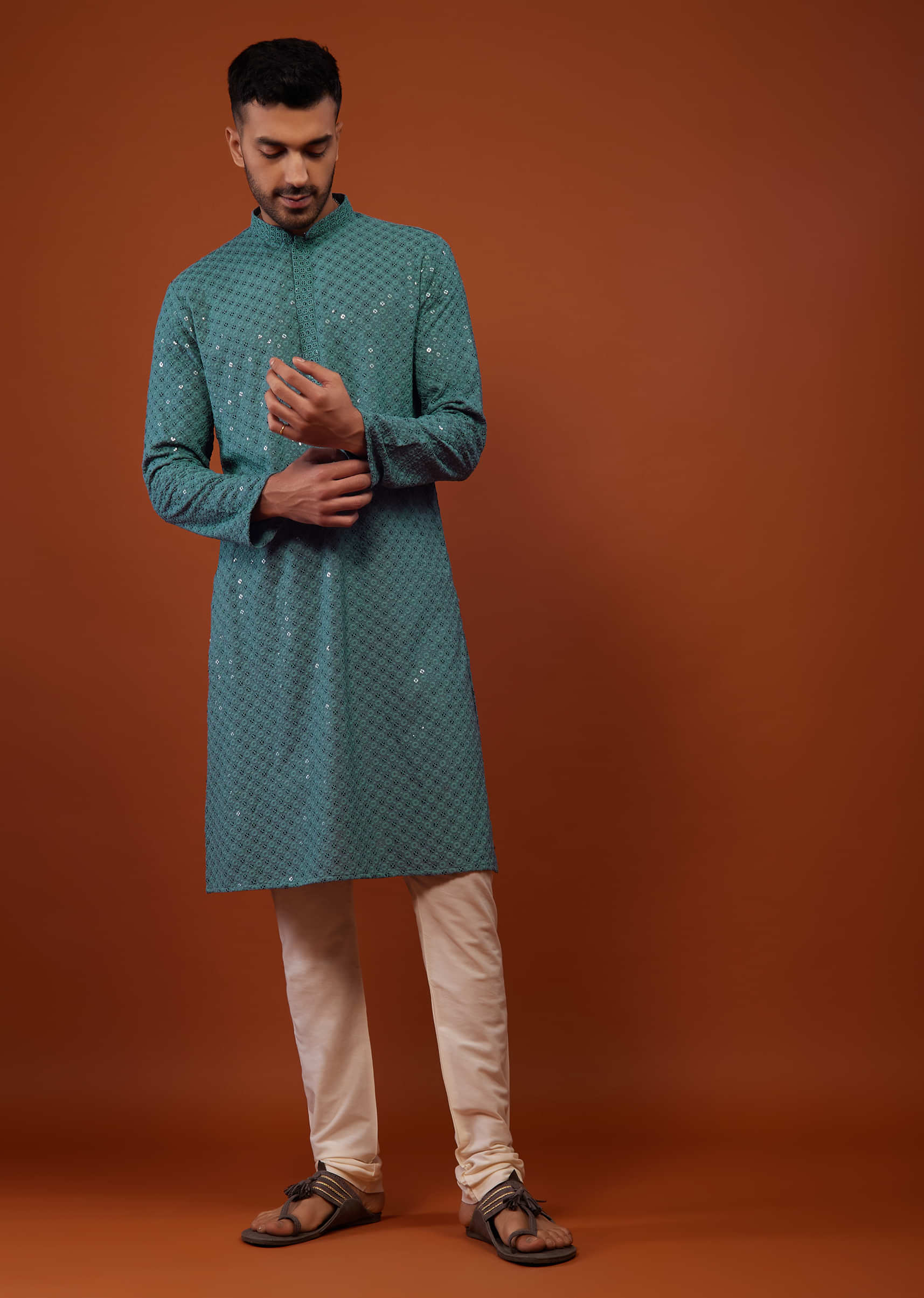 Peacock Green Embroidered Kurta Set In Lucknowi