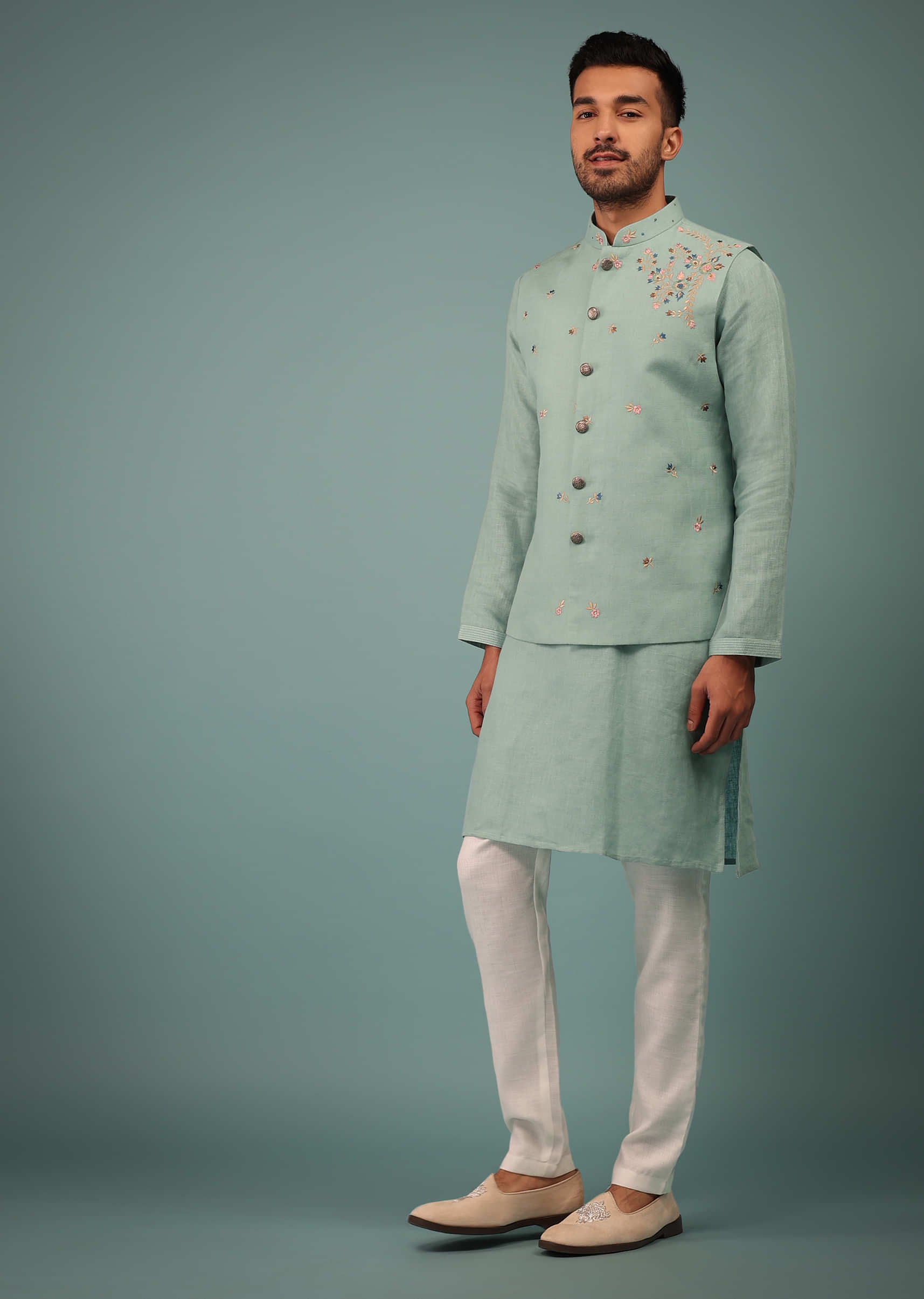 Sea Green Bandi Jacket Set In Linen With Blooming Floral Embroidery