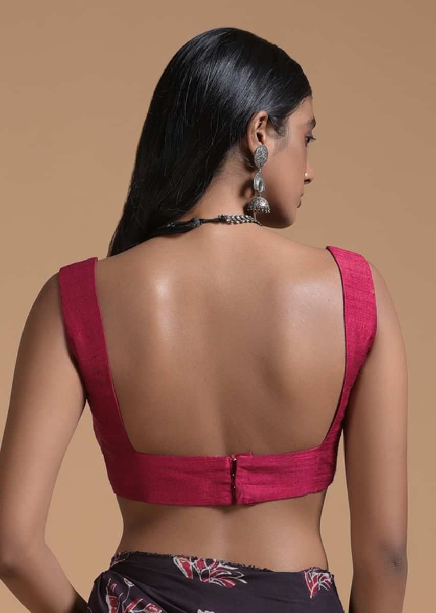 Maroon Sleeveless Blouse In Raw Silk With Square Neckline