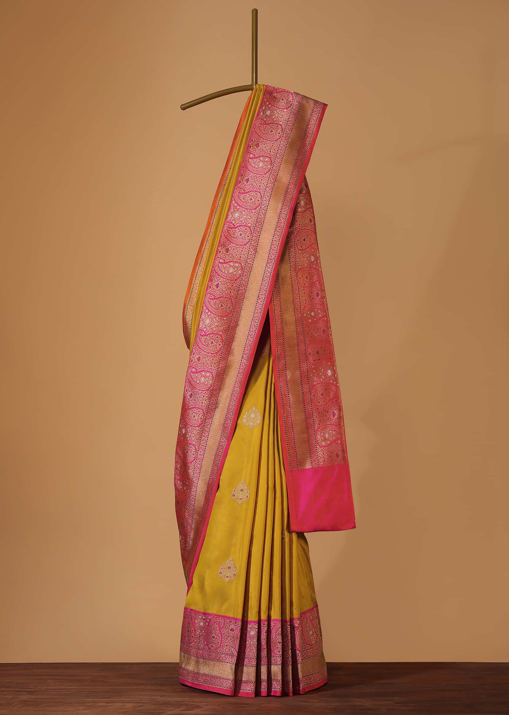 Mustard Yellow Handloom Banarasi Saree In Katan Silk With Meenakari Border And Unstitched Blouse