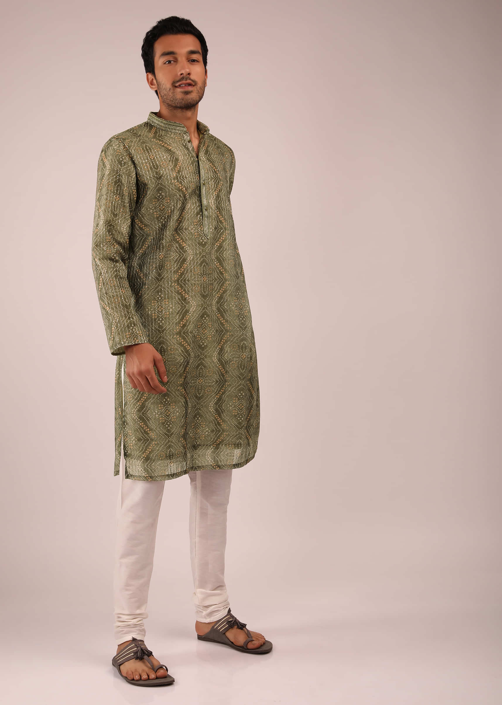 Olive Green Kurta Set In Silk With Bandhani Jaal And Sequin Accents