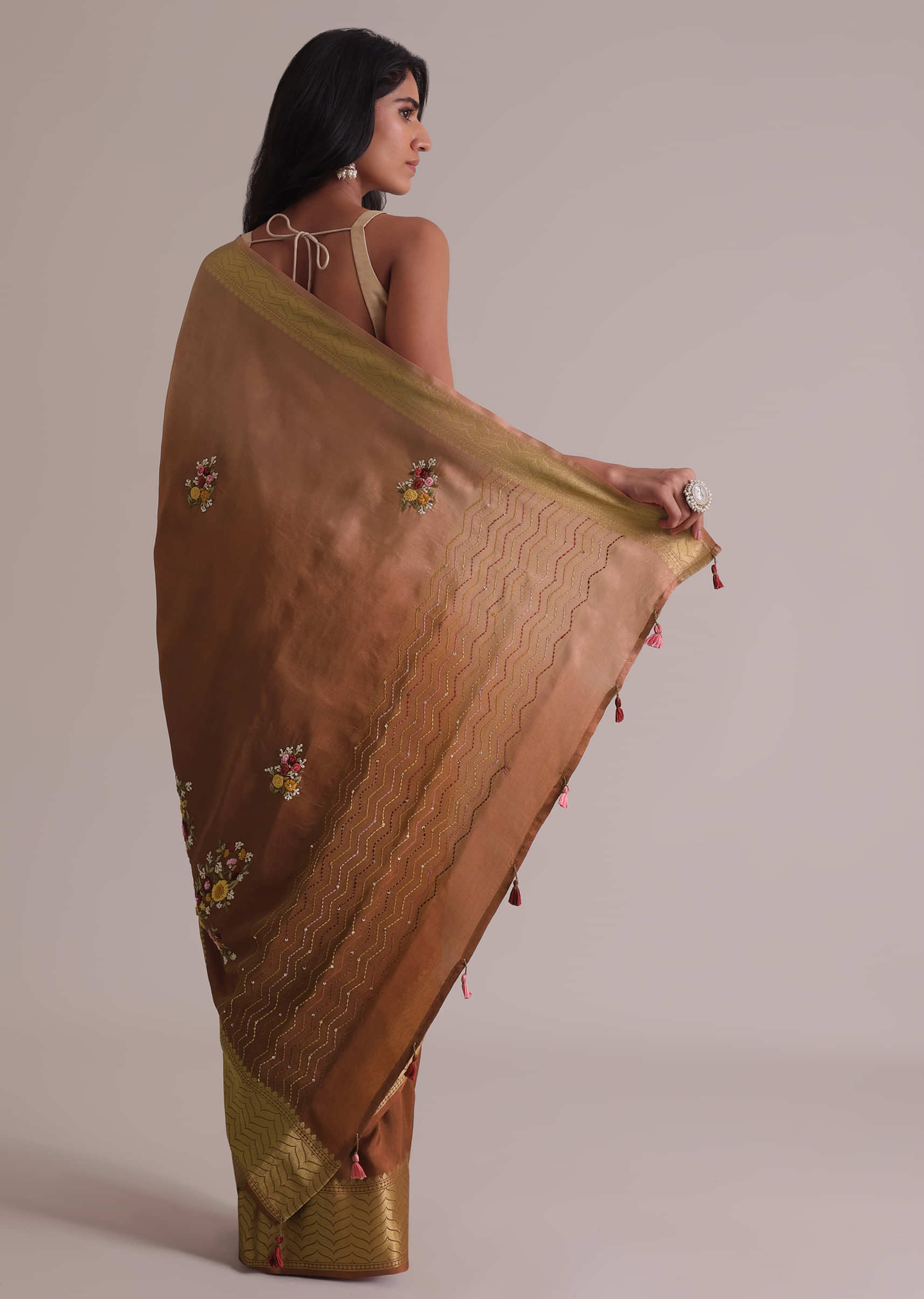 Peach And Brown Resham 3D Bud Embroidered Ombre Saree With Brocade And Thread Work In Dola Crepe