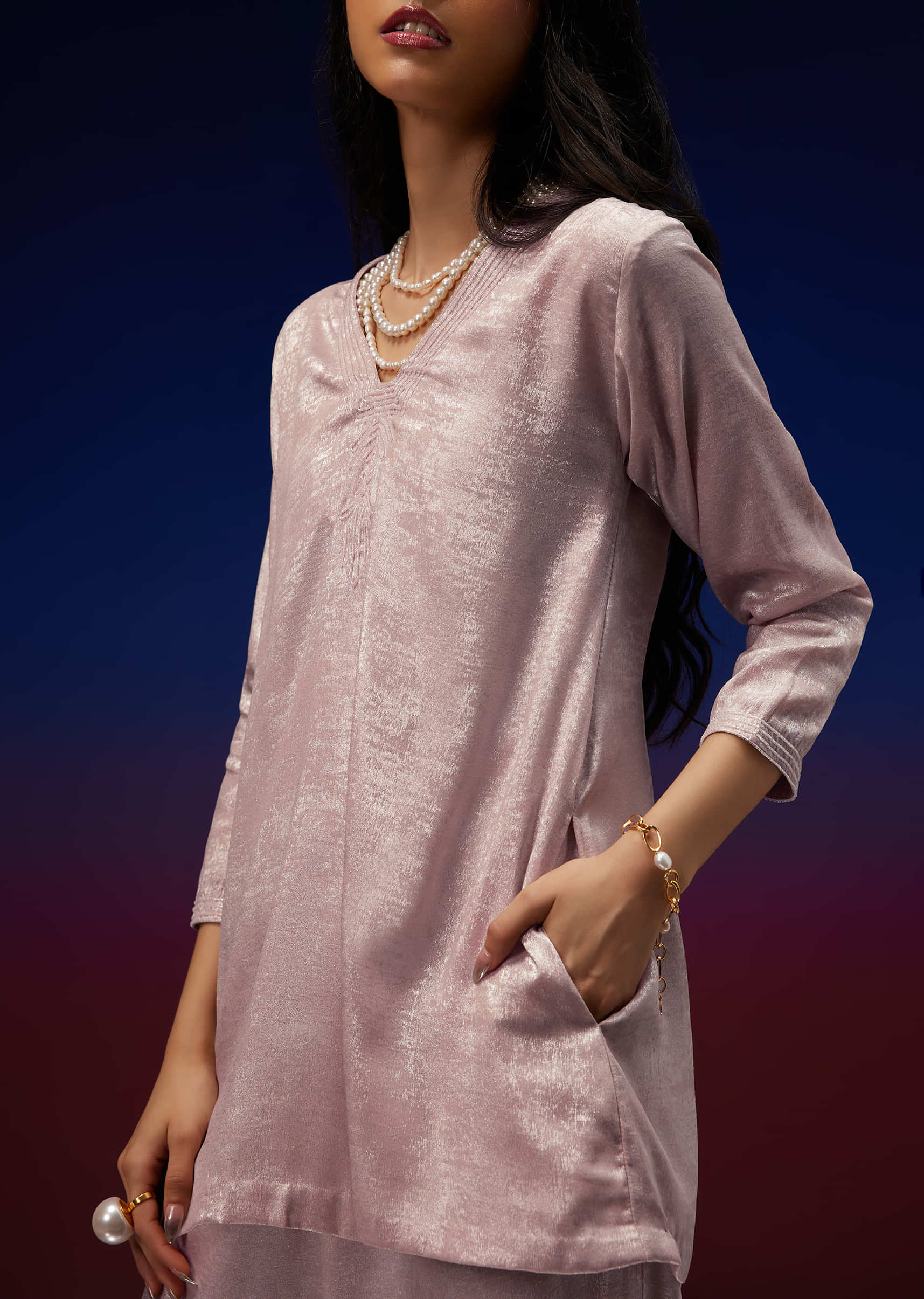 Peach Pink Tinted Silver Kurta Pant Set In Foil With Cut Dana Embroidery