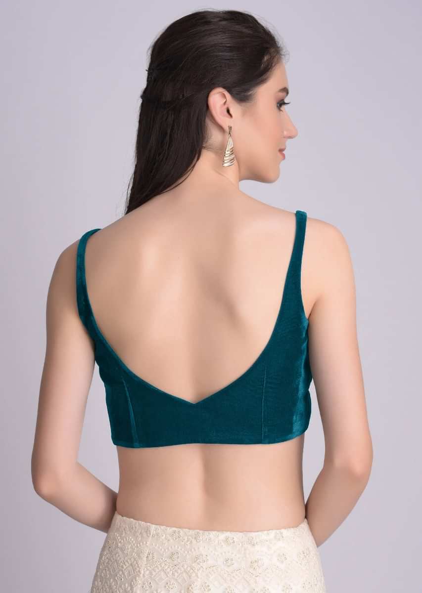 Teal Sleeveless Blouse With Leaf Shaped Neckline