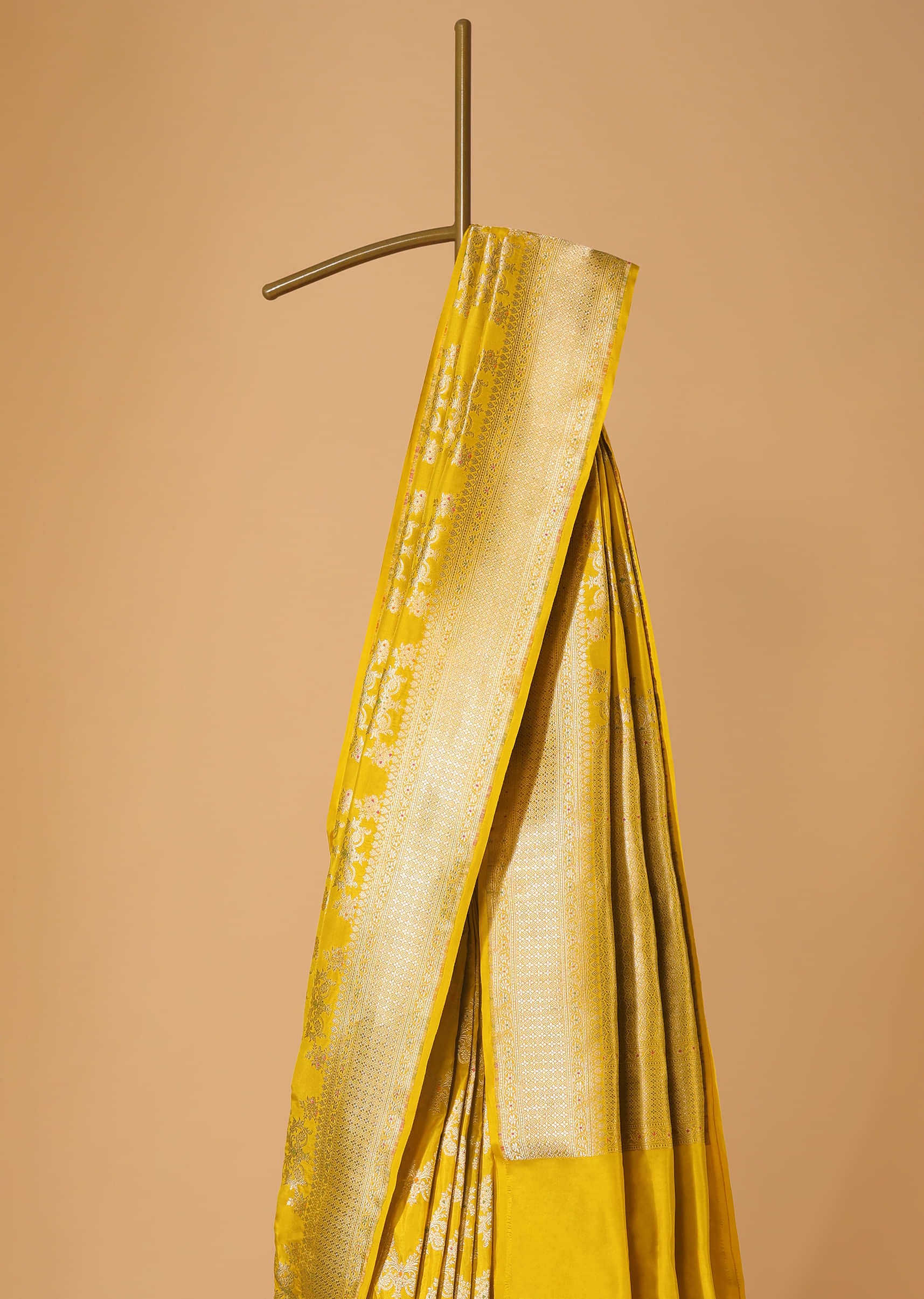 Yellow Handloom Banarasi Saree In Uppada Silk With Meenakari Weave