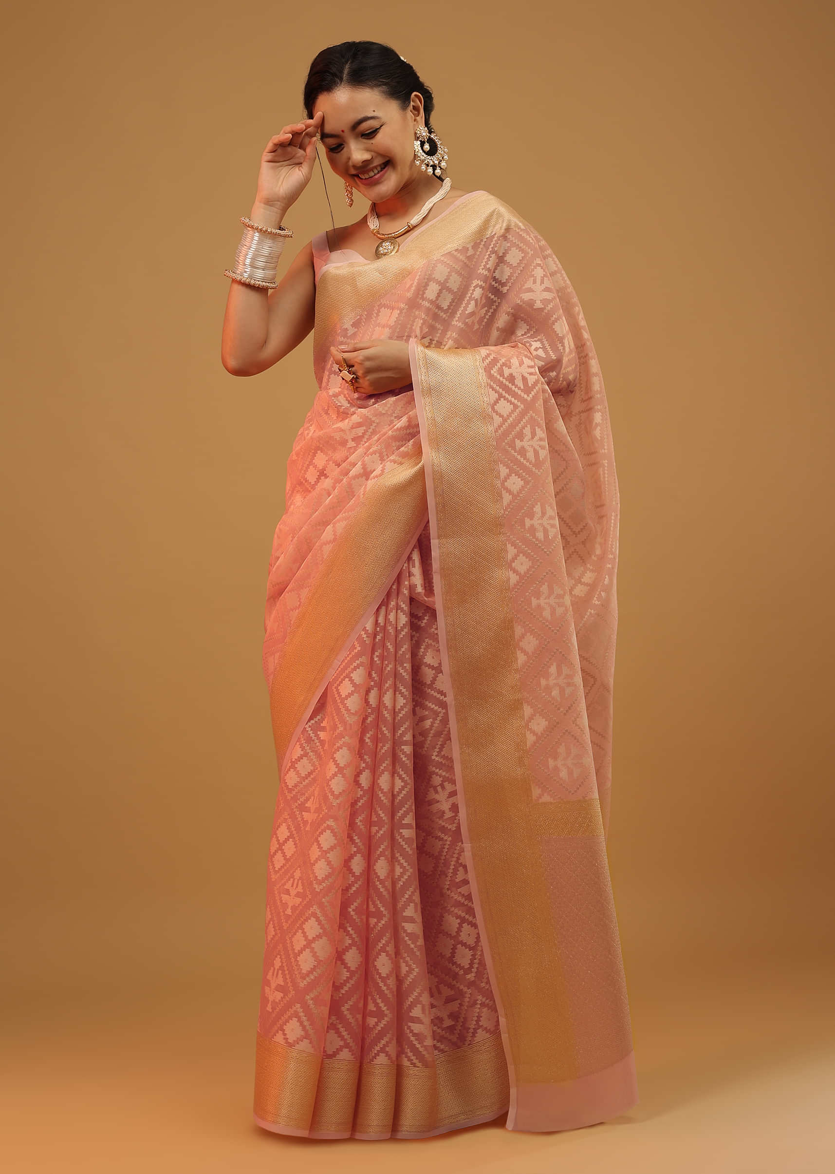 Peach Pink Saree In Pure Handloom Cotton With Banarasi Chanderi Weave
