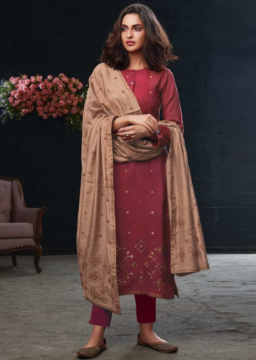 Brick red unstitched suit in silk with ikkat motif foil print 