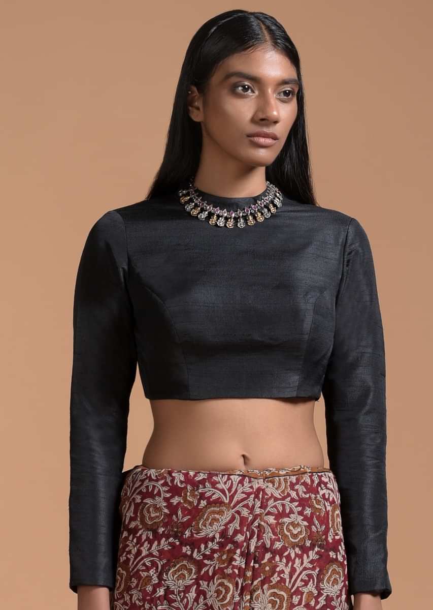 Black Crop Top In Raw Silk With A High Neckline And Full Sleeves
