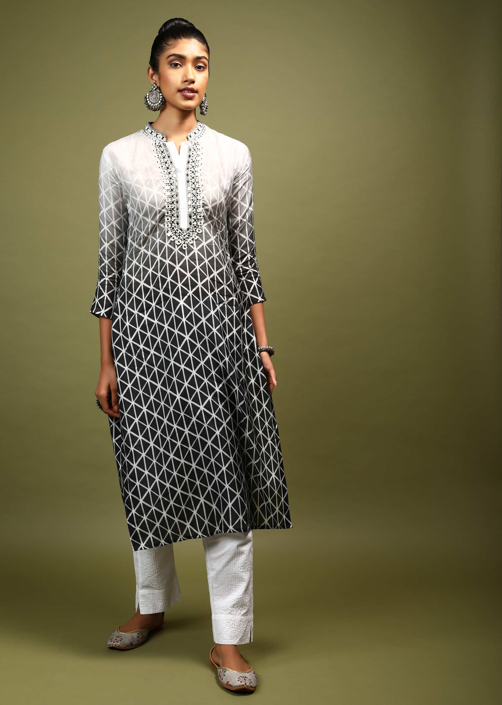 Black Shaded Kurta In Cotton With Batik Printed Geometric Design All Over And Mirror Embellished Neckline 