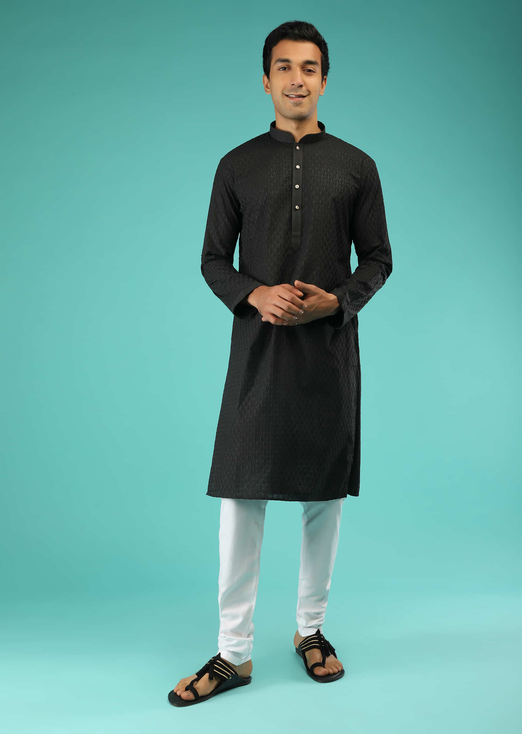 Black Kurta Set In Cotton With Self Thread Embroidered Moroccan Jaal