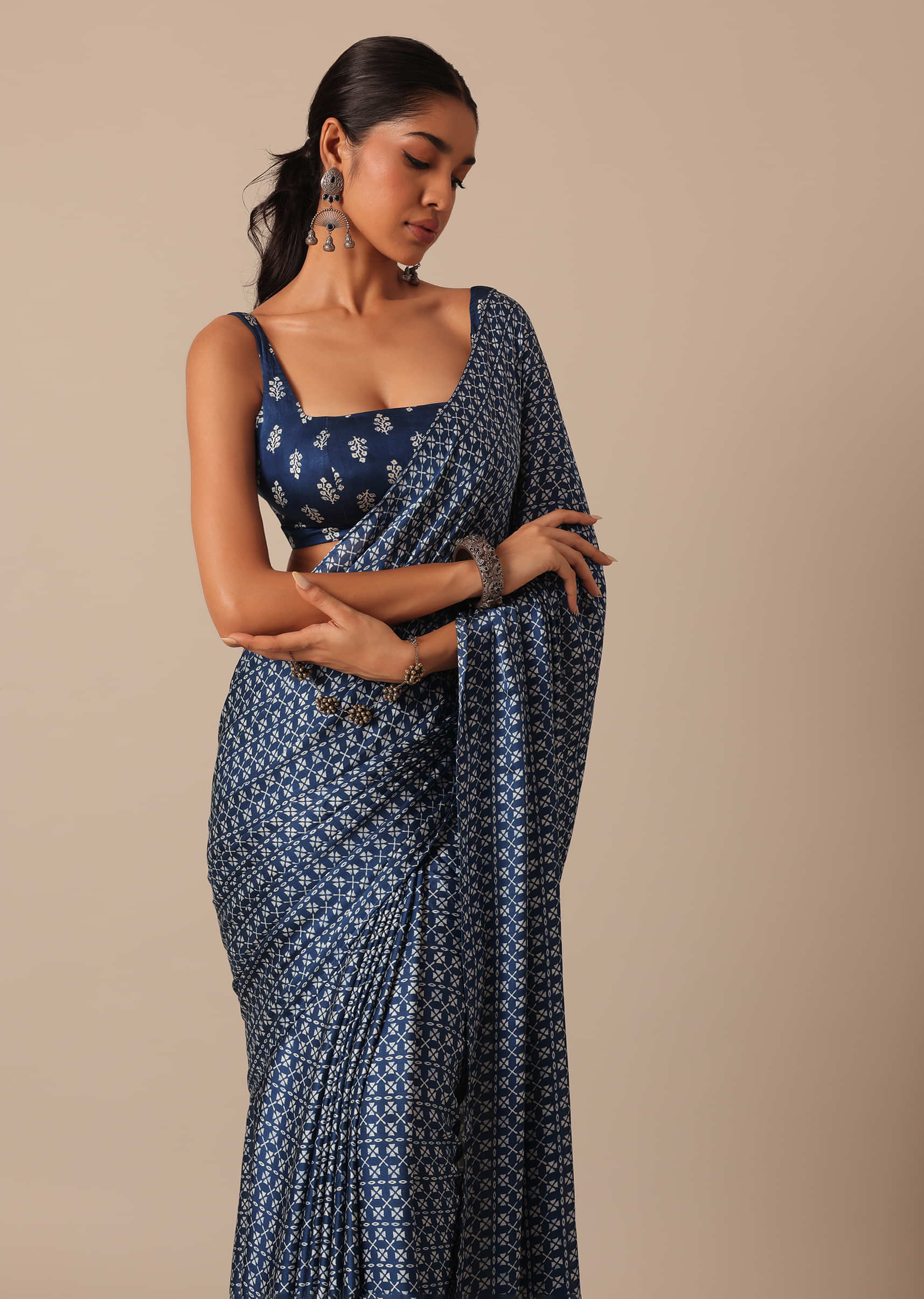 Online Women's Clothing Shop - Silk Sarees & Dresses