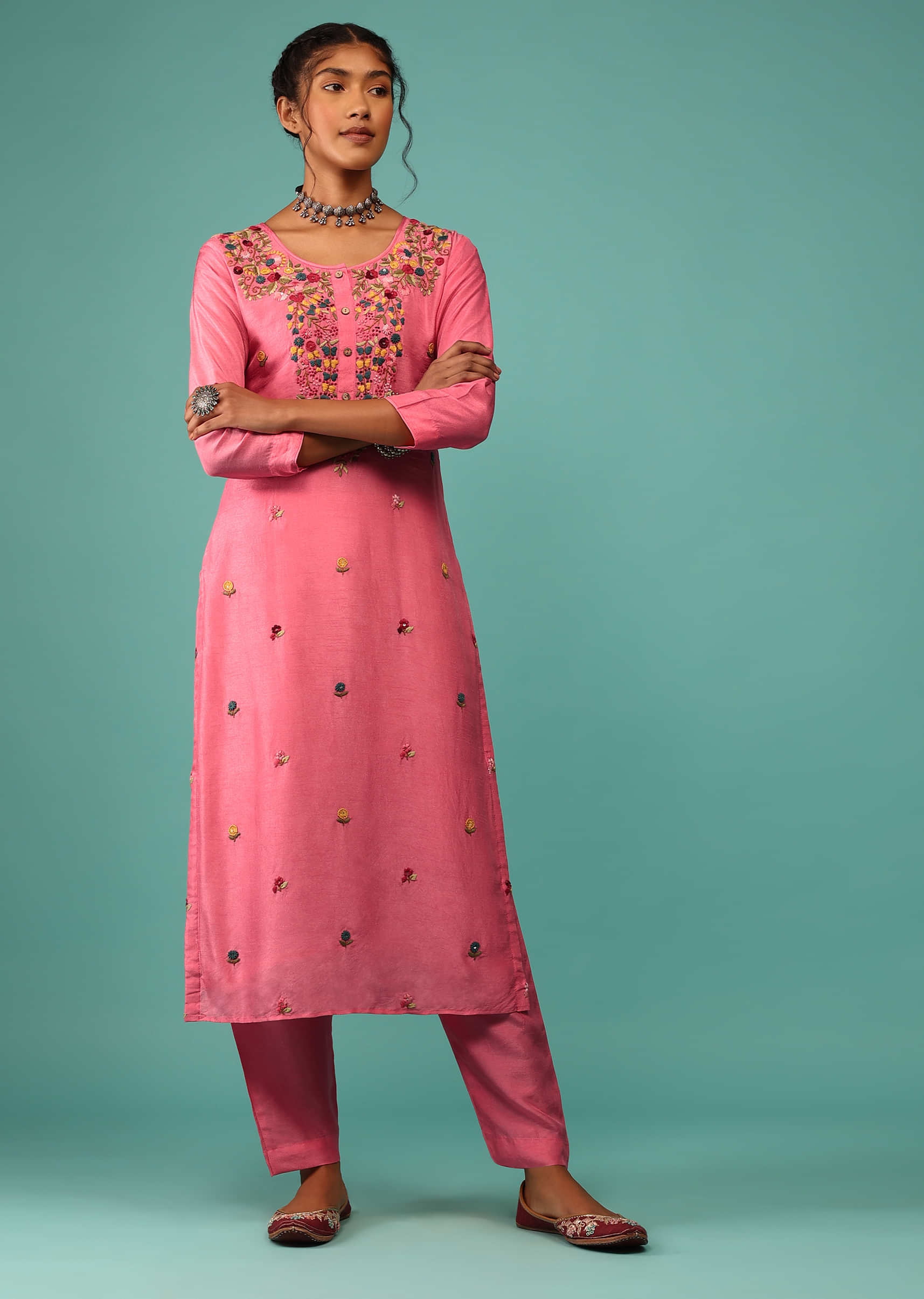 Rose Pink Kurta Set In Dola Silk With Kashmiri Thread Embroidery & 3D Floral Work