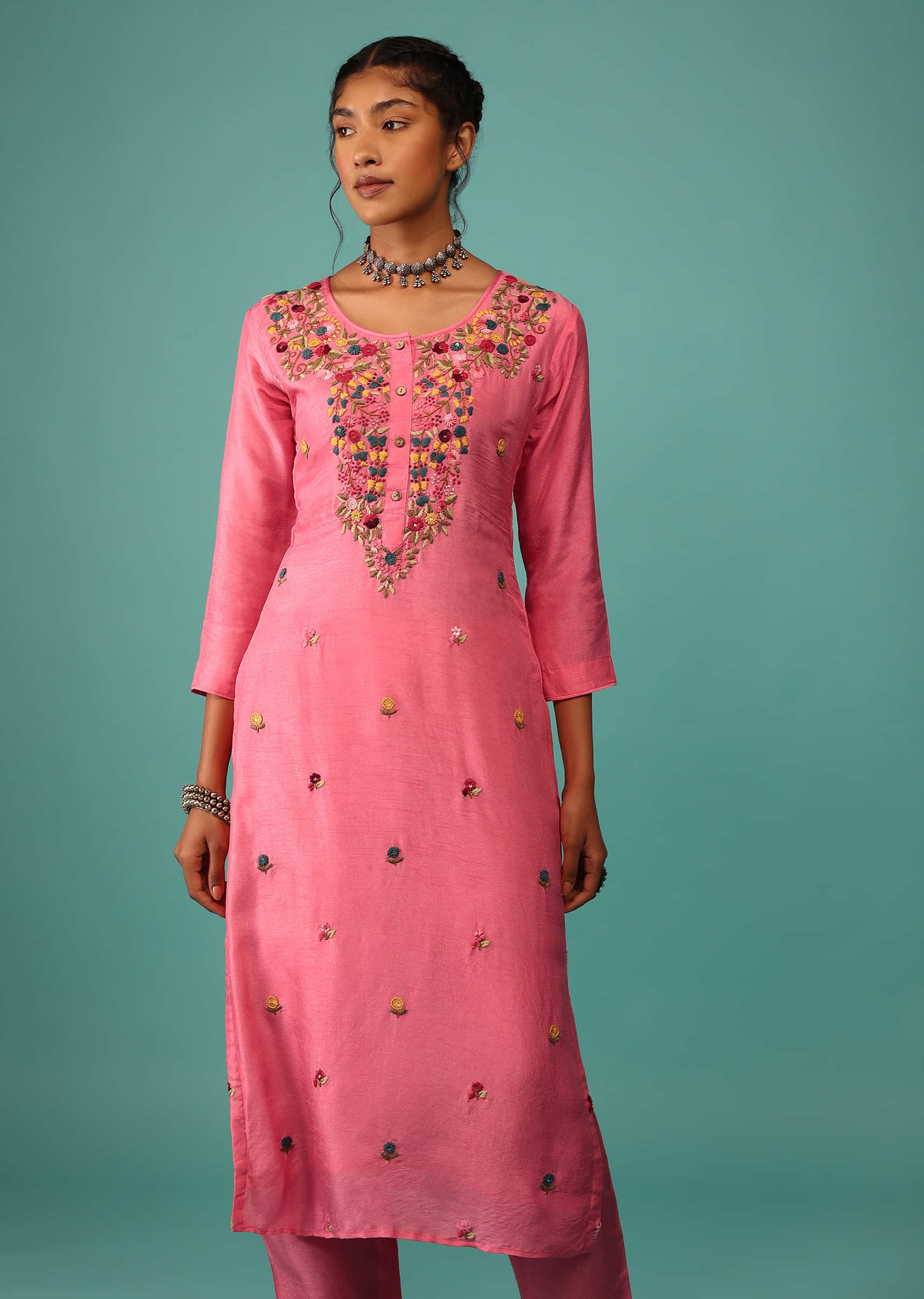 Rose Pink Kurta Set In Dola Silk With Kashmiri Thread Embroidery & 3D Floral Work