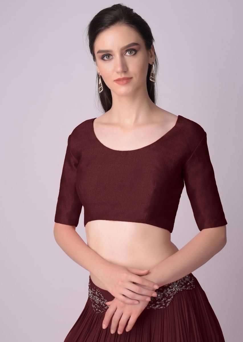Burgundy Blouse With Half Sleeves And Round Neckline 