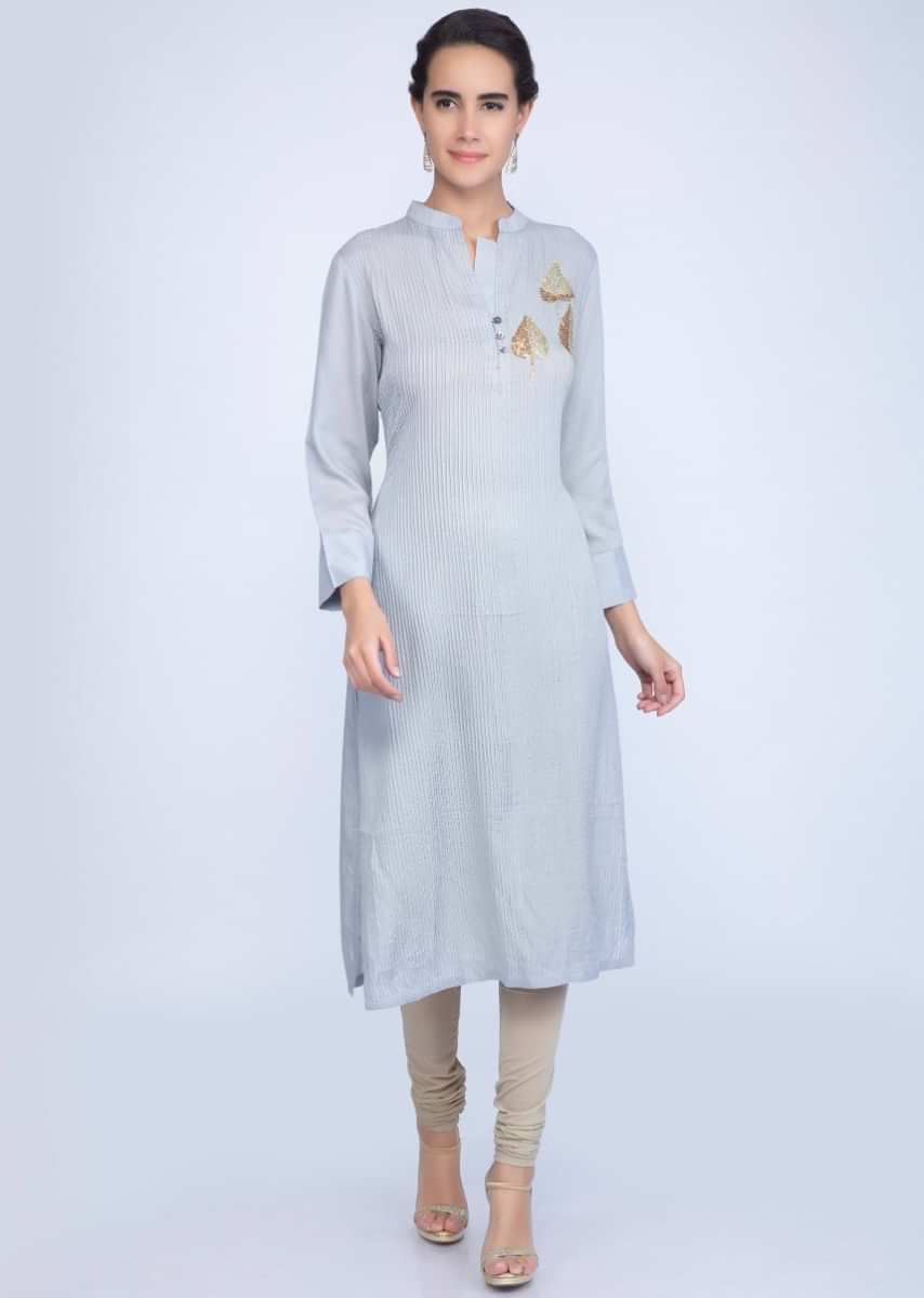 Cloud Grey Kurti With Pin Tucks And Leaf Butti Online - Kalki Fashion