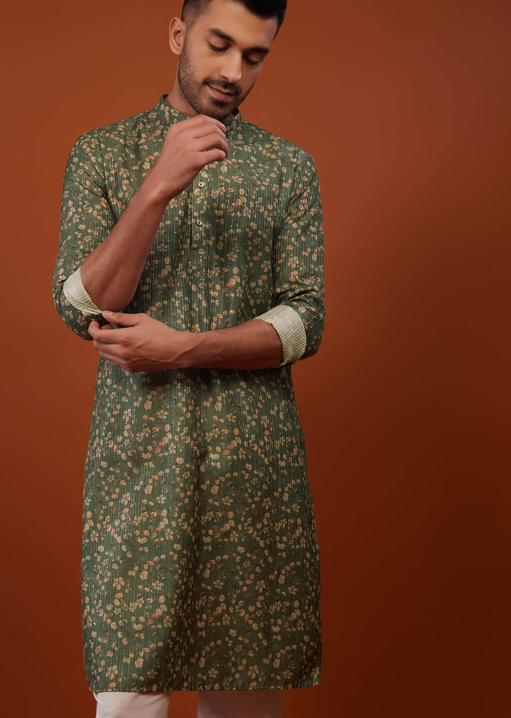 Comfrey Green Kurta Set With Print And Embroidery In Cotton Silk