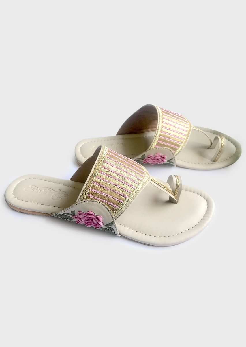 Cream Kolhapuri Flats With Traditional Zari Work And Accents Of Pink Velvet Rose Patchwork And Thread Online By Sole House