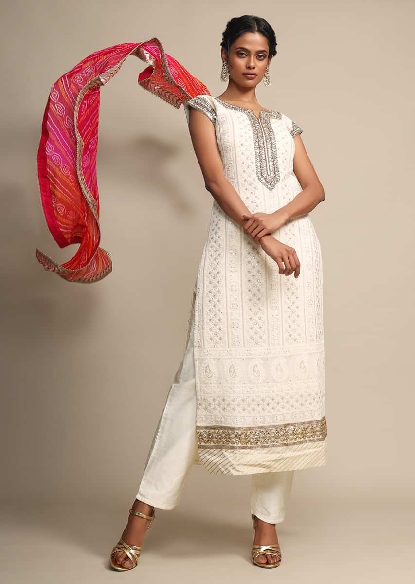 Cream Top In Silk With Moti And Mirror Work And Bandhani Dupatta