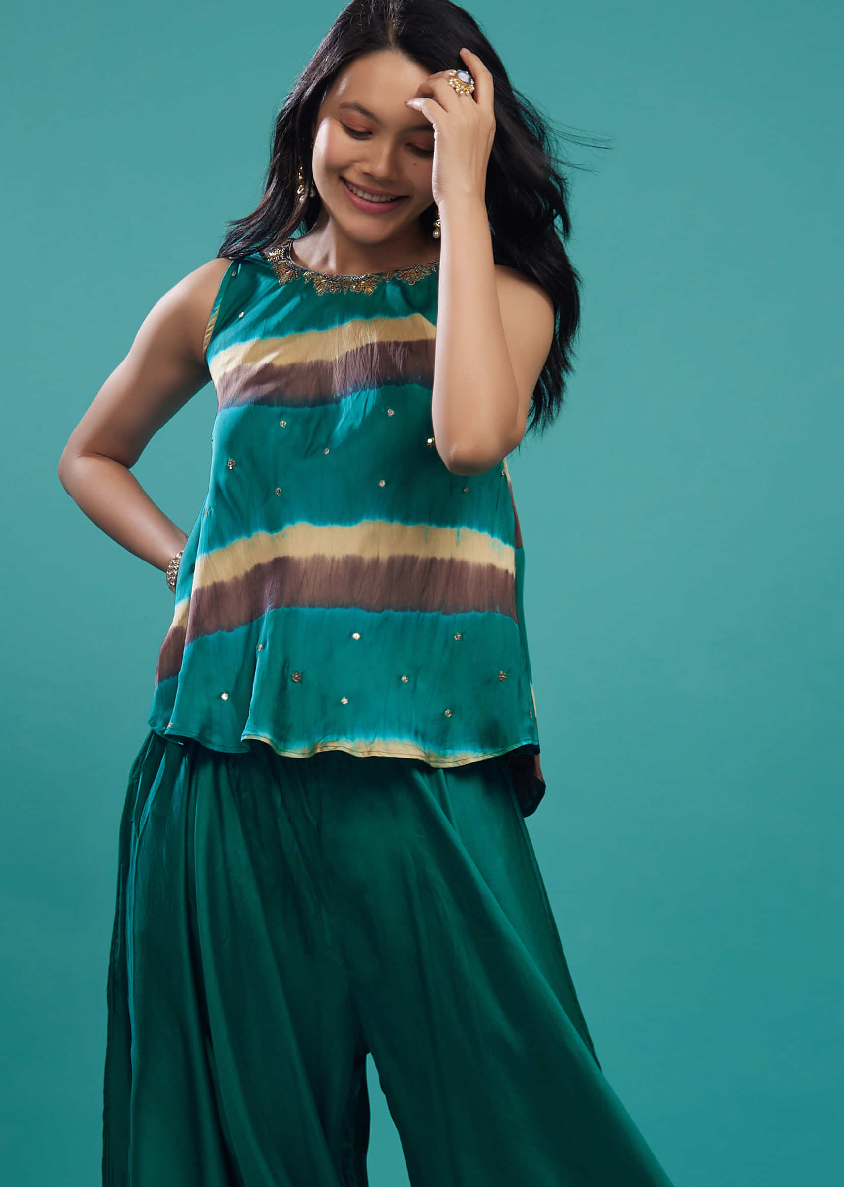 Emerald Green Top And Palazzo In Cotton Silk With Handwork On The Neckline