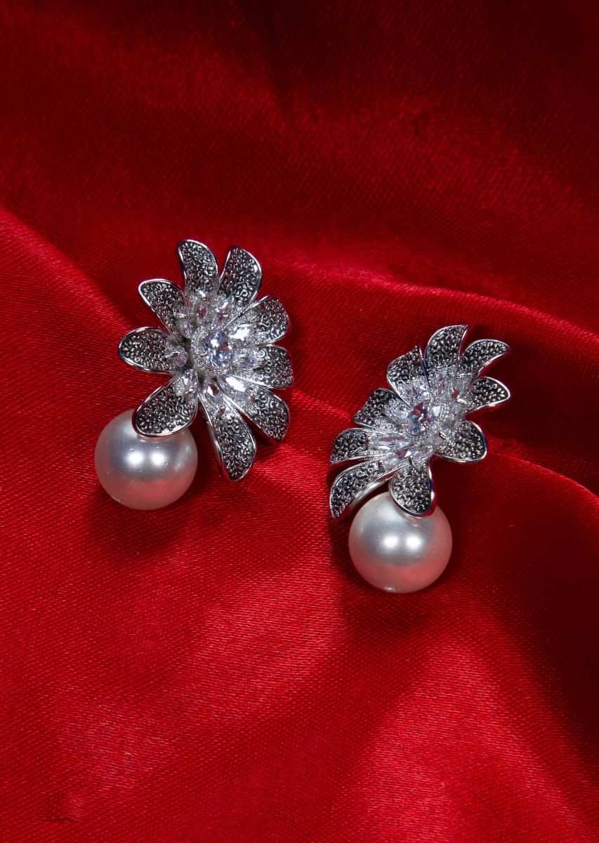 Floral cluster earring with diamond and pearl highlight only on kalki