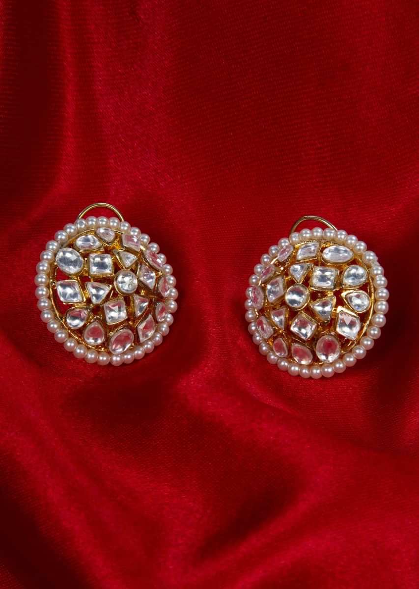 Geometric shape kundan cluster with cut outs only on Kalki