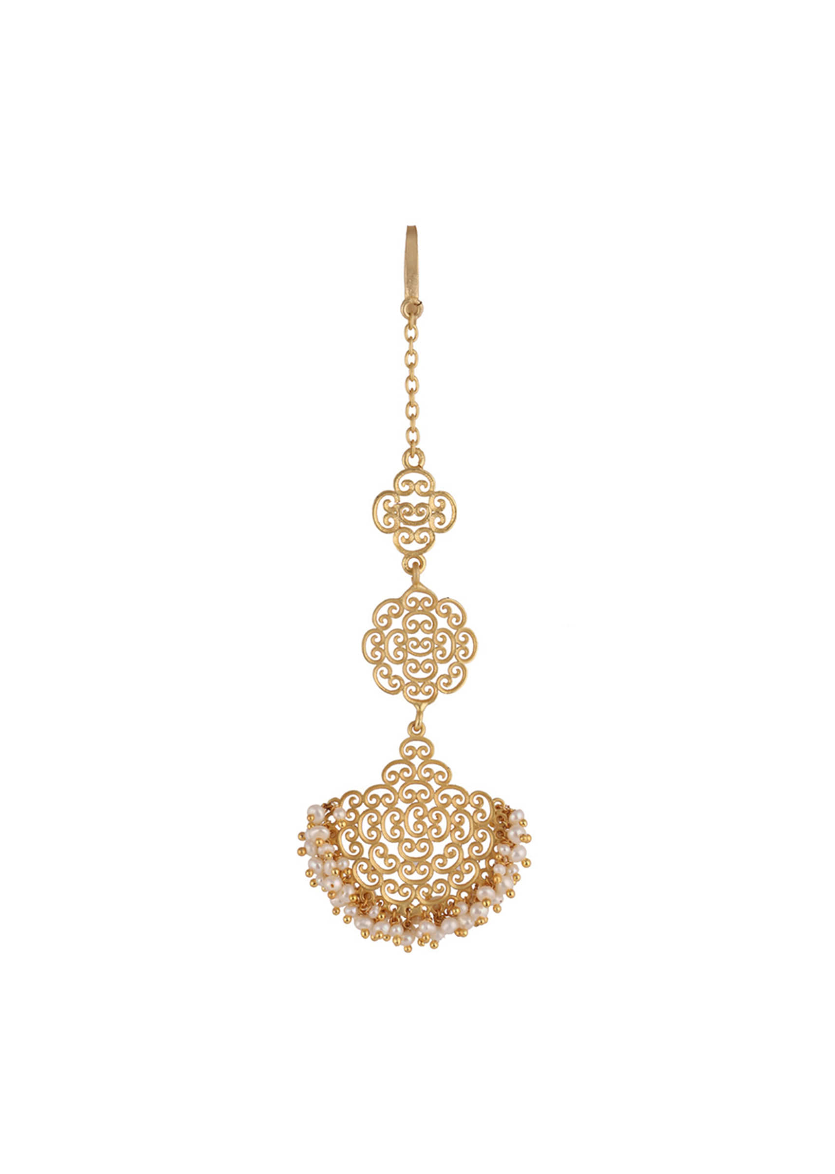 Gold Plated Maang Tika With Delicate Filigree Design And Pearls By Zariin