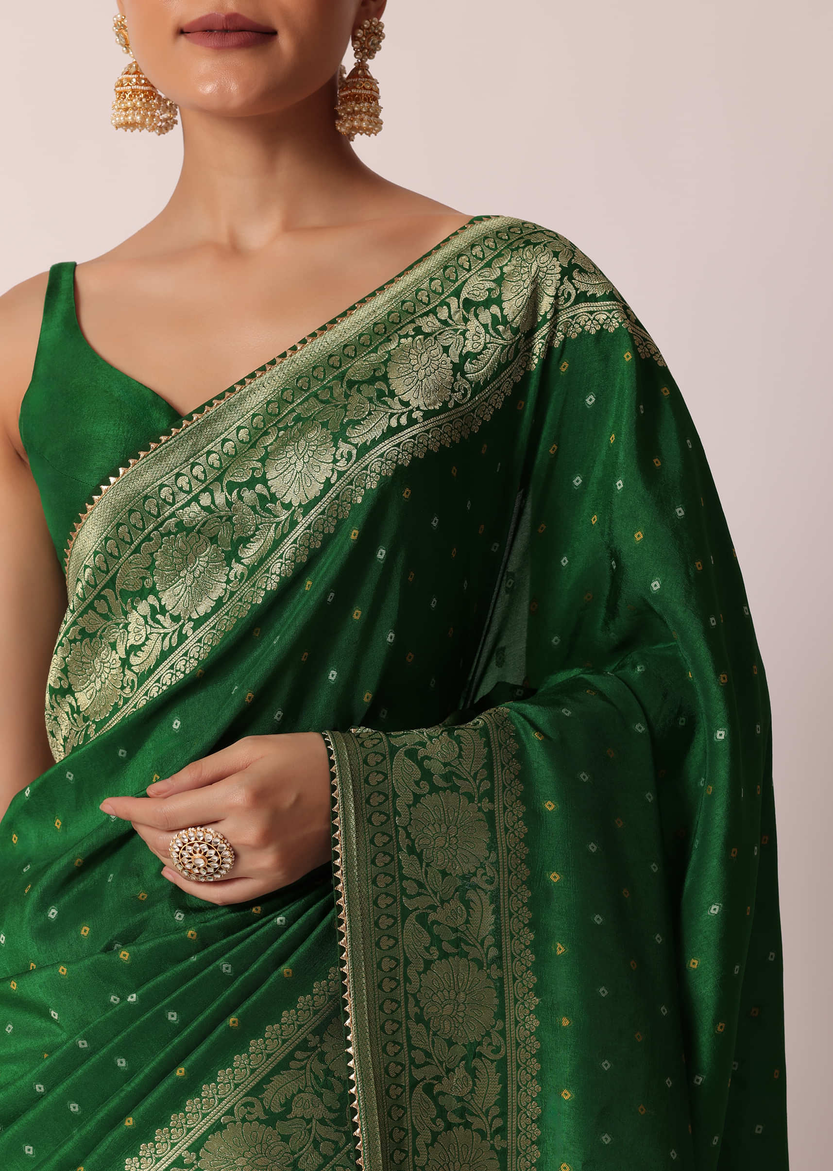Buy Bewitching Green Woven Silk Traditional Saree With Blouse - Zeel  Clothing