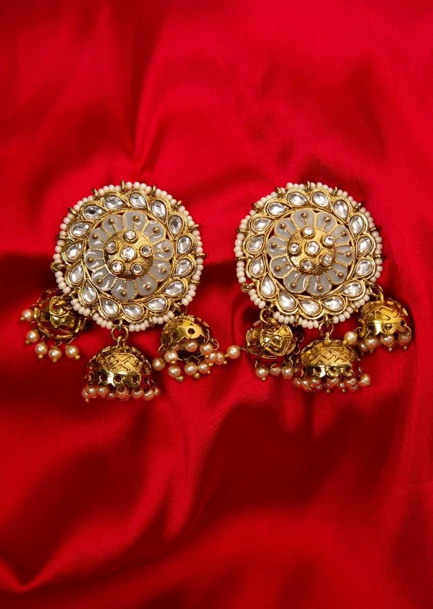 Grey round kundan cluster earring with jhumka drops
