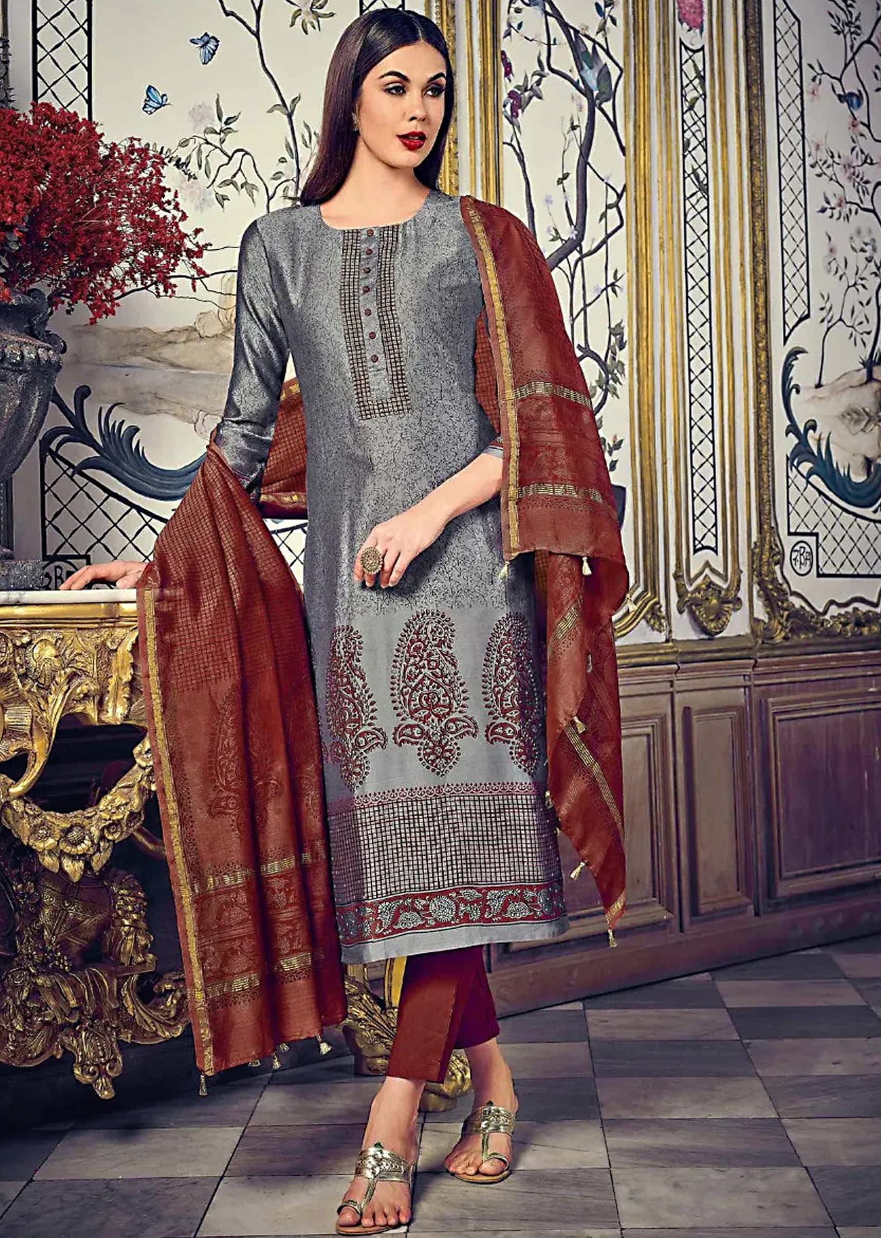 Grey Straight Suit In Silk With Jaal And Paisley Motif Print Along With Sequin Work Online - Kalki Fashion