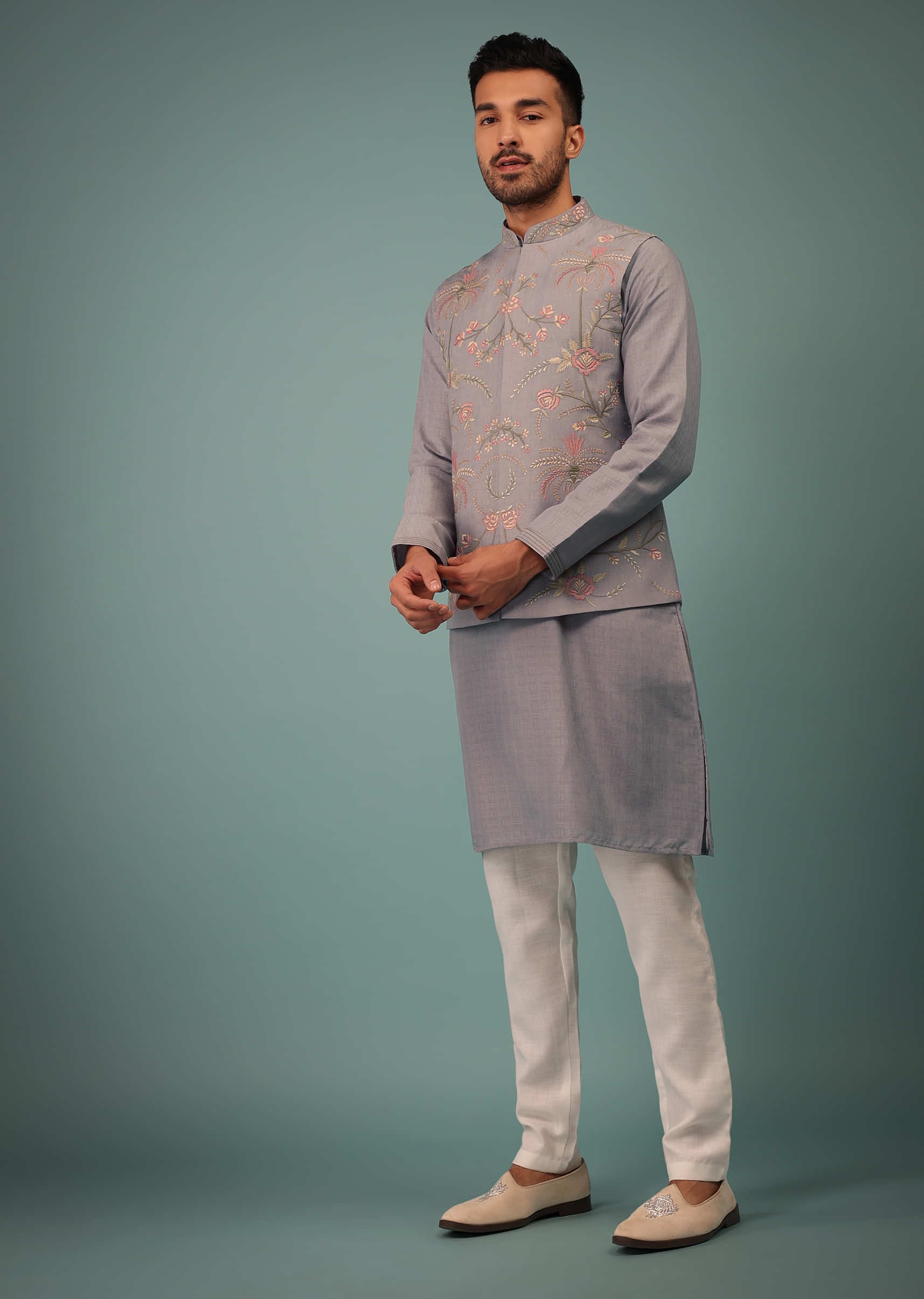 Fog Gray Purple Bandi Jacket Set In Handloom With Multicolor Floral Jaal Embroidery