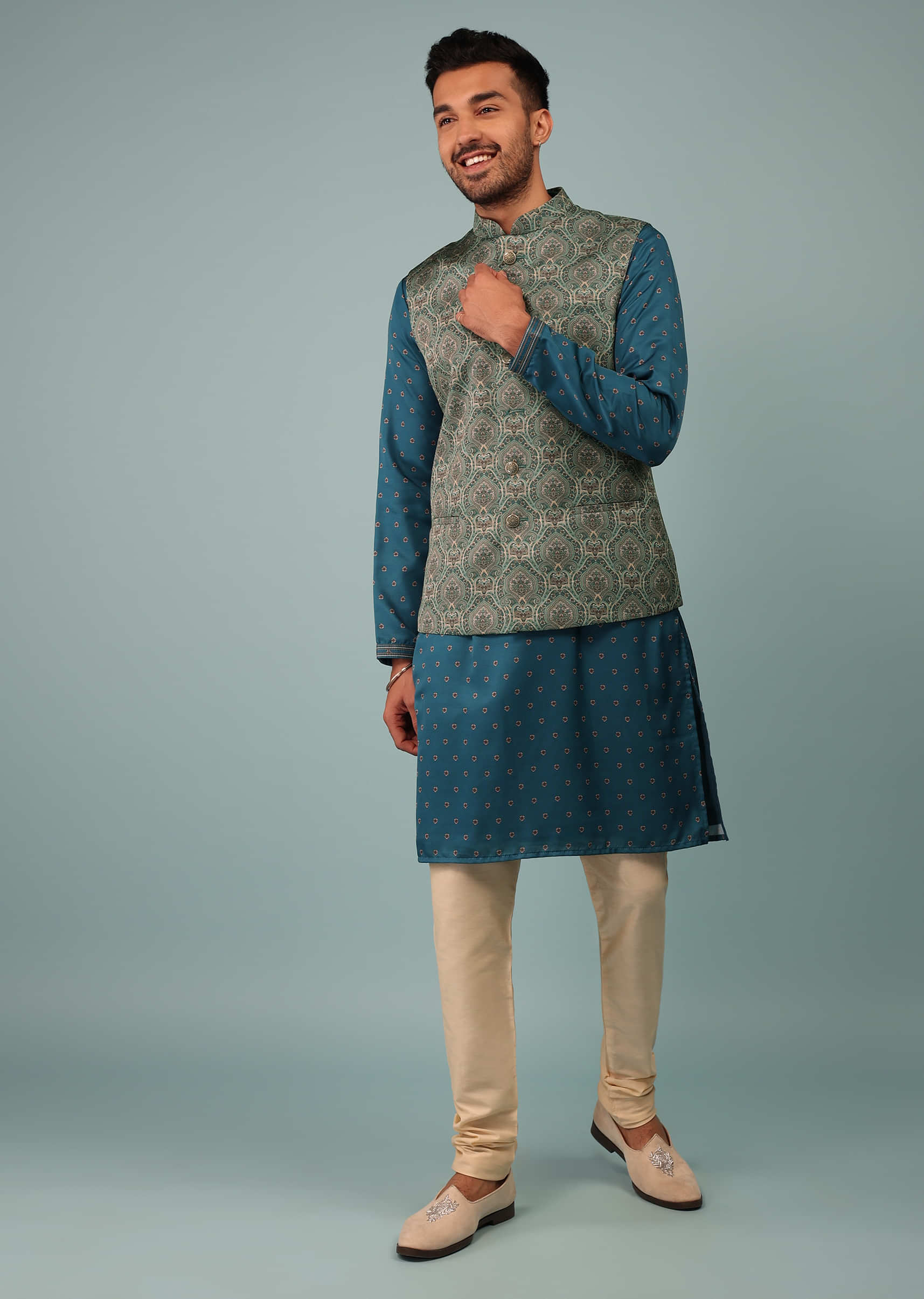 Sea Blue Bandi Jacket Set In Linen With Floral Print