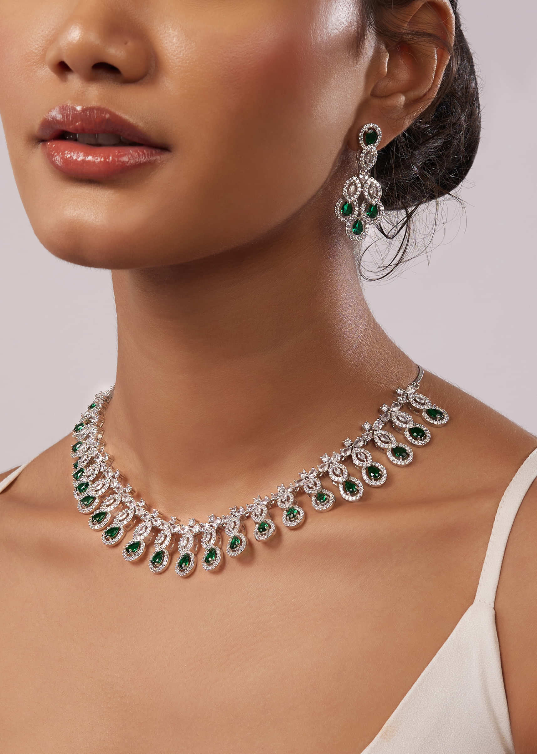 Indian Ethnic Gold Kundan Choker Necklace Set For Women & Girls –  Silvermerc Designs