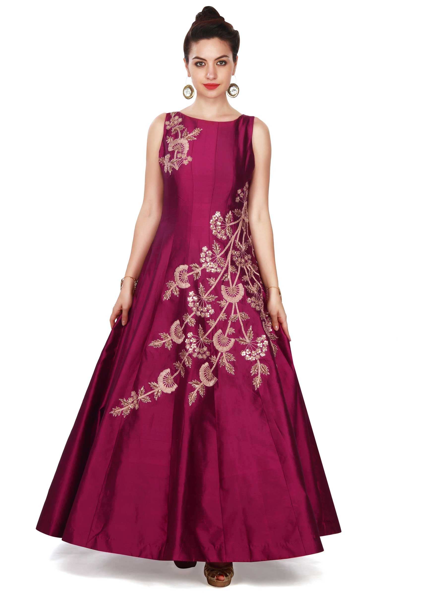 Magenta gown adorn in zari and sequin in floral embroidery only on Kalki