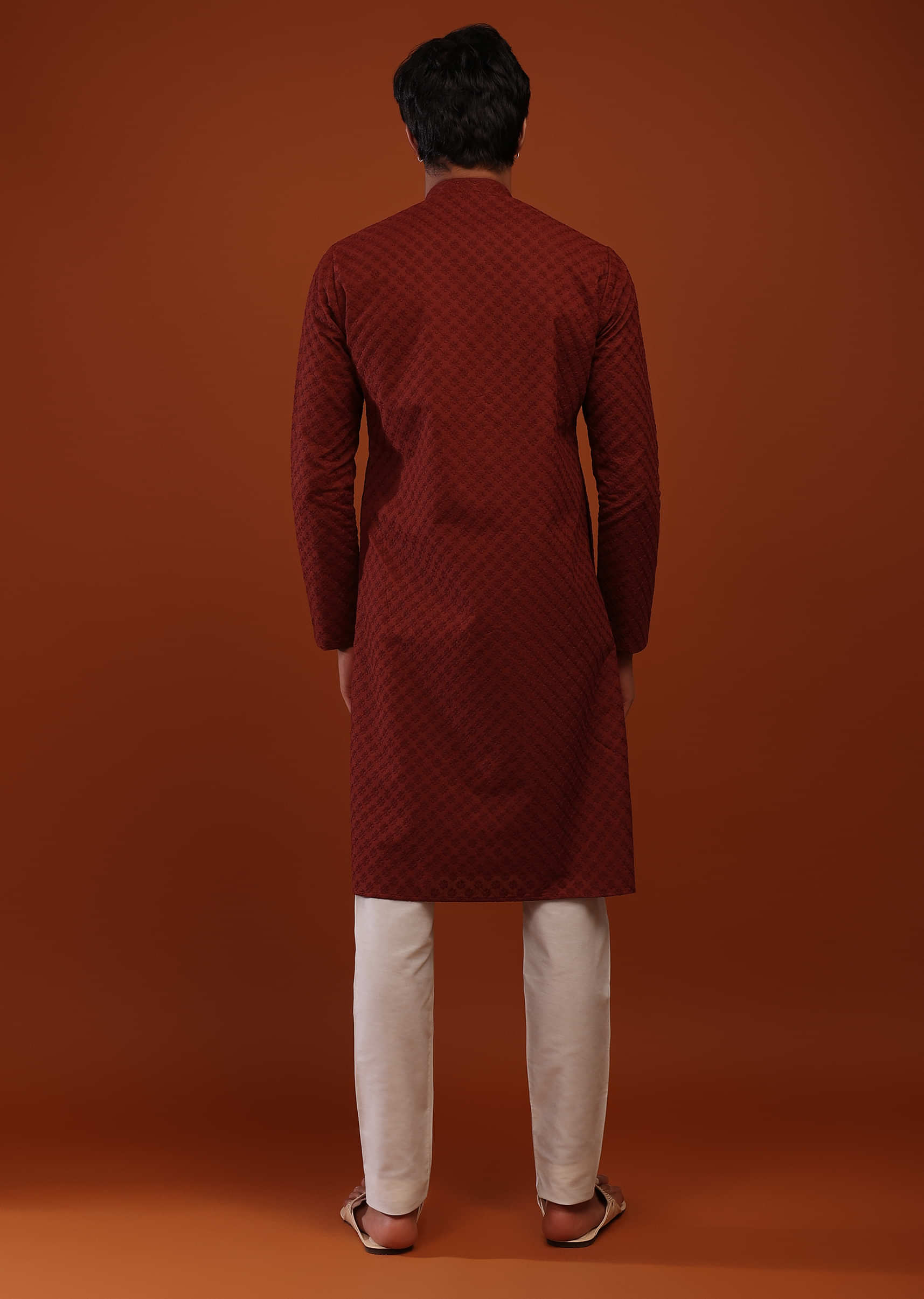 Maroon Raw Silk Kurta Set With Lucknowi Embroidery In Moroccan Jaal And Placket On The Yoke