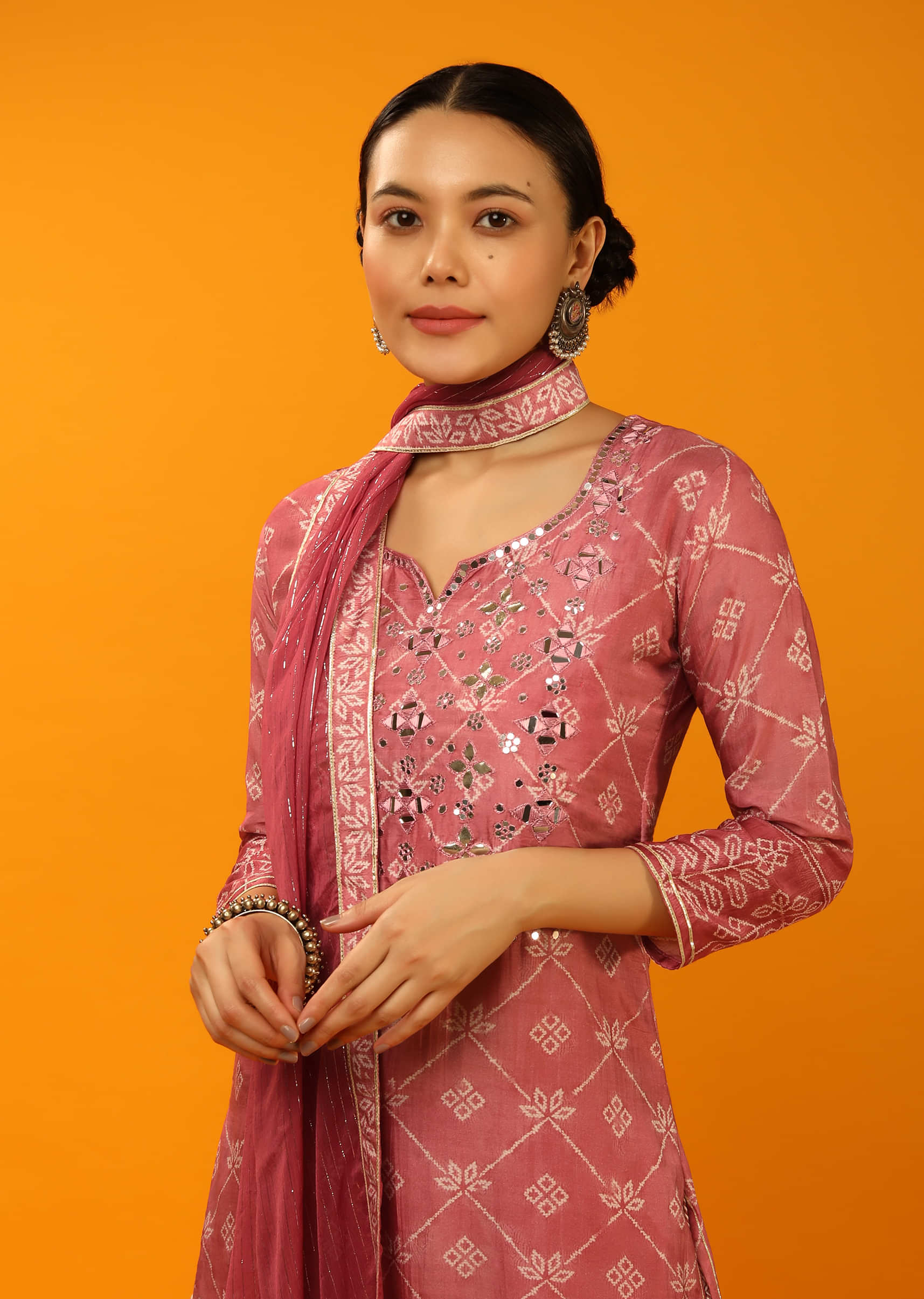 Mauve Pink Straight Cut Suit With Mesh Jaal Print And Mirror Embroidery Online - Re By Kalki