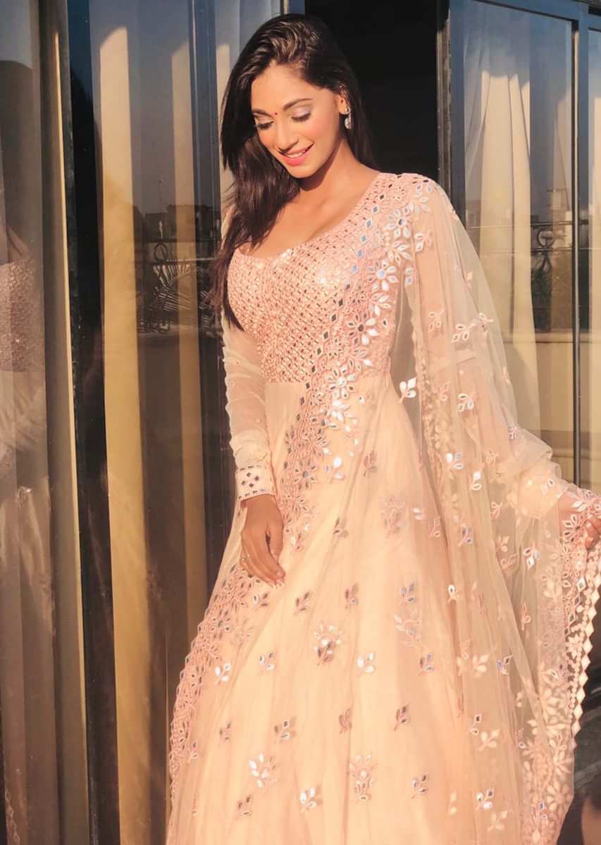 Miss World India Anukreety Vas in Kalki pinkish peach anarkali suit 