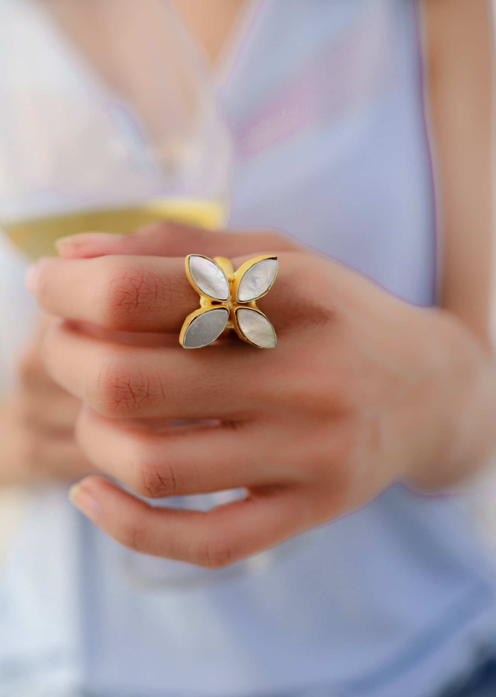 Mother Of Pearl Floral Ring