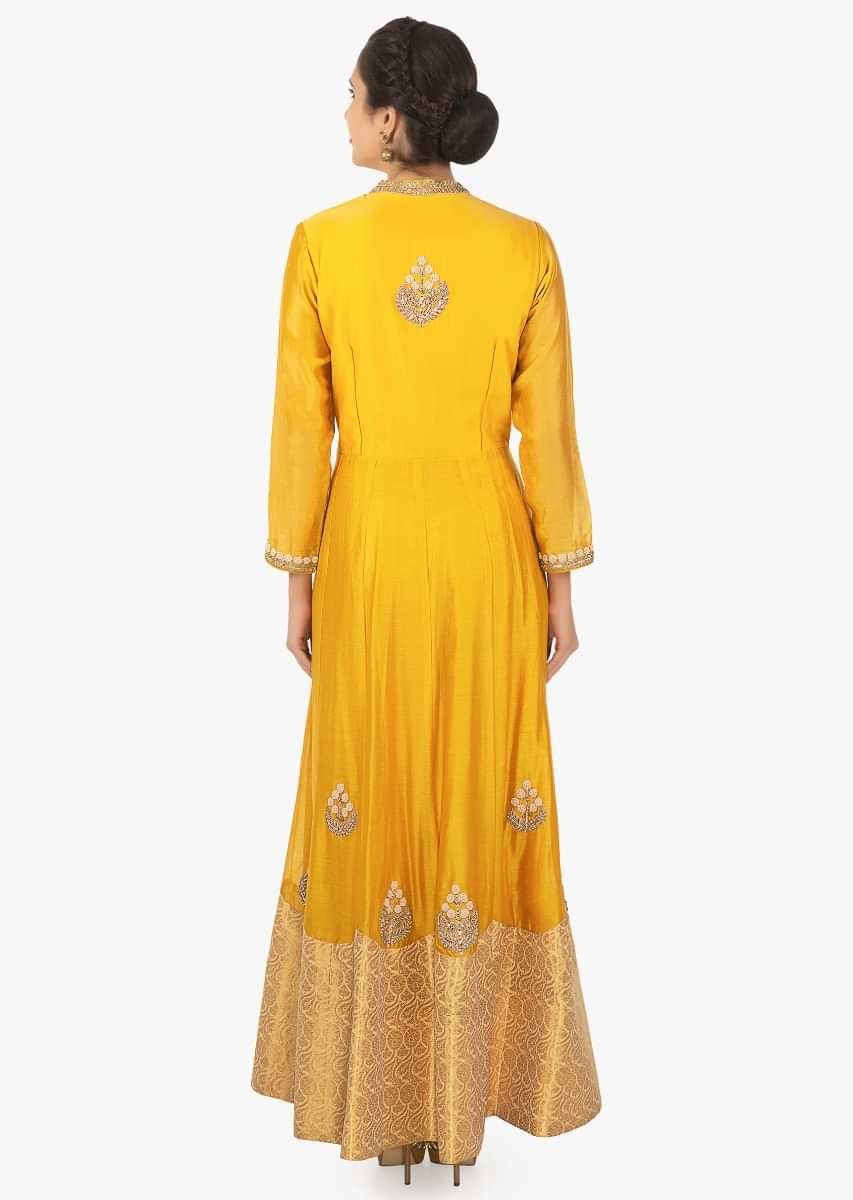Mustard Yellow Anarkali In Chanderi Silk With Brocade Hemline Online - Kalki Fashion