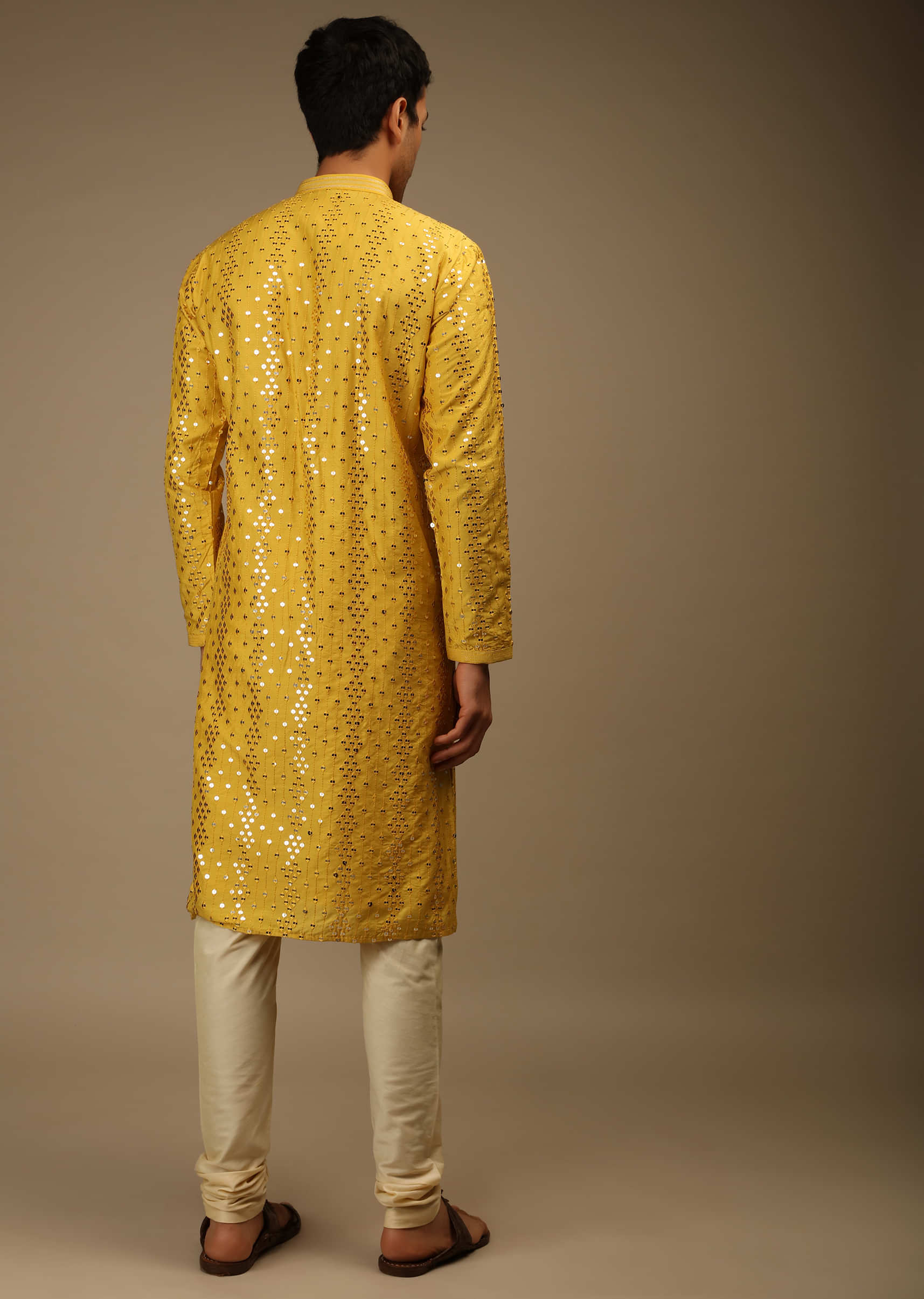 Mustard Kurta Set In Silk With Resham And Sequins Abla Embroidered Geometric Motifs