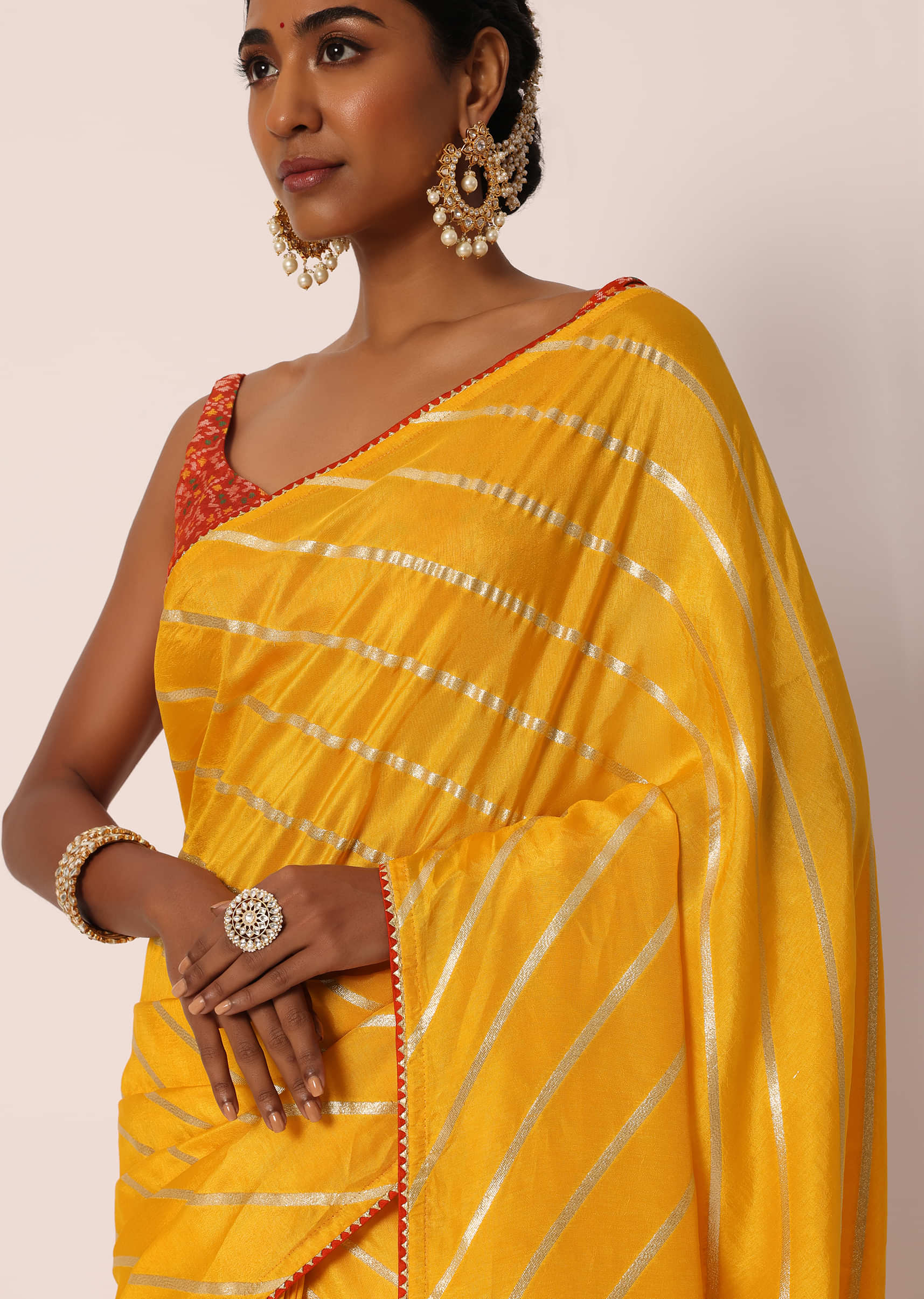 Yellow Weaving South Indian Saree in Silk - SR19079-atpcosmetics.com.vn
