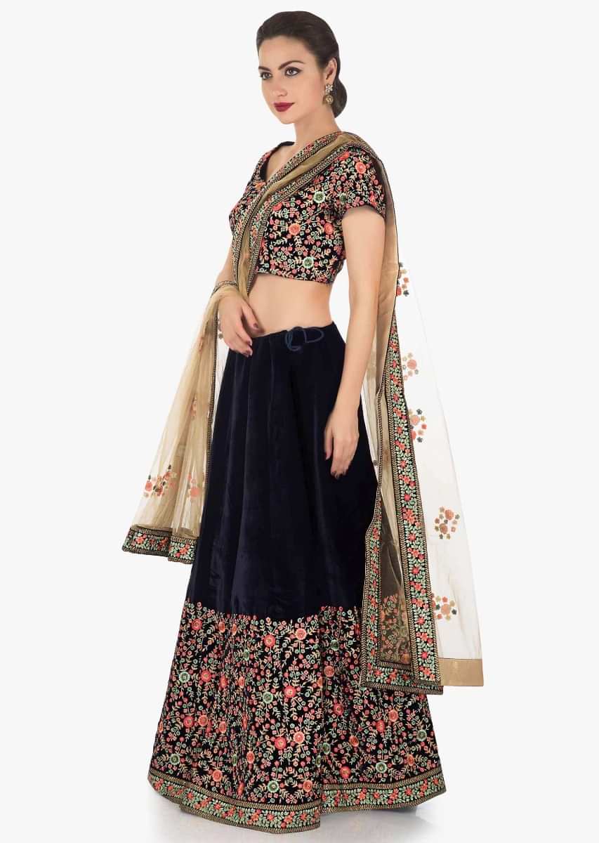 Navy blue lehenga with resham and kundan embroidery with beige dupatta only on Kalki