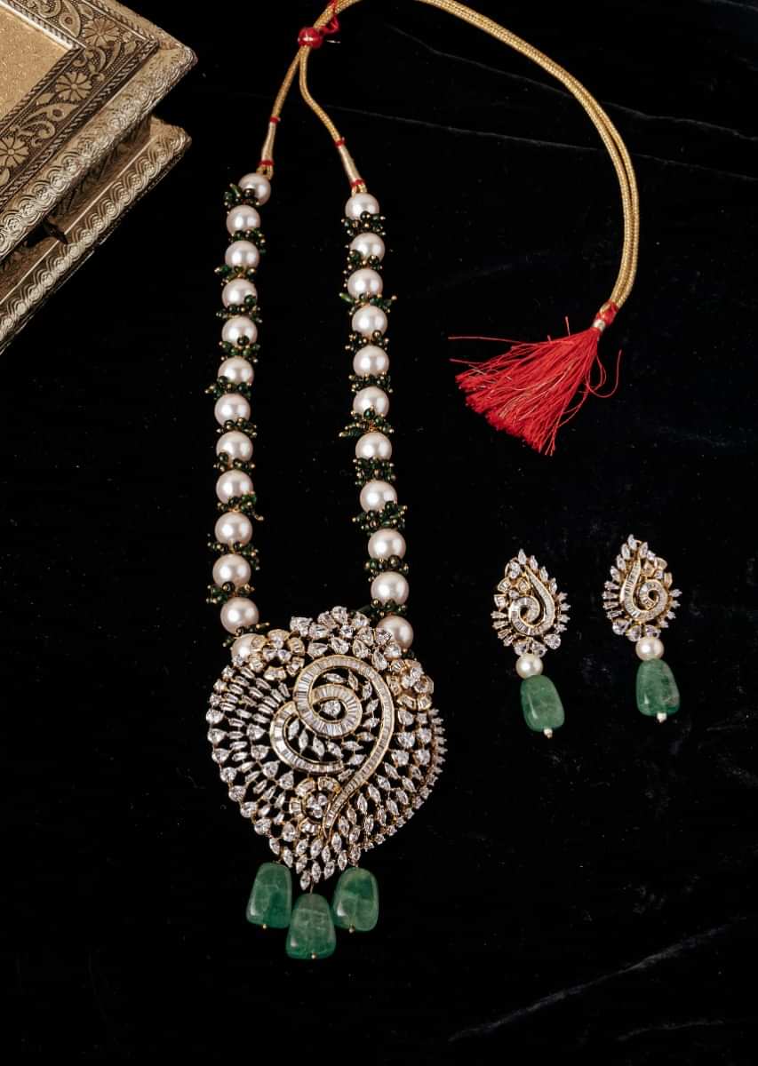 Necklace Set Comprising Of Green Synthetic Stones, Pearls And Faux Diamonds By Tizora