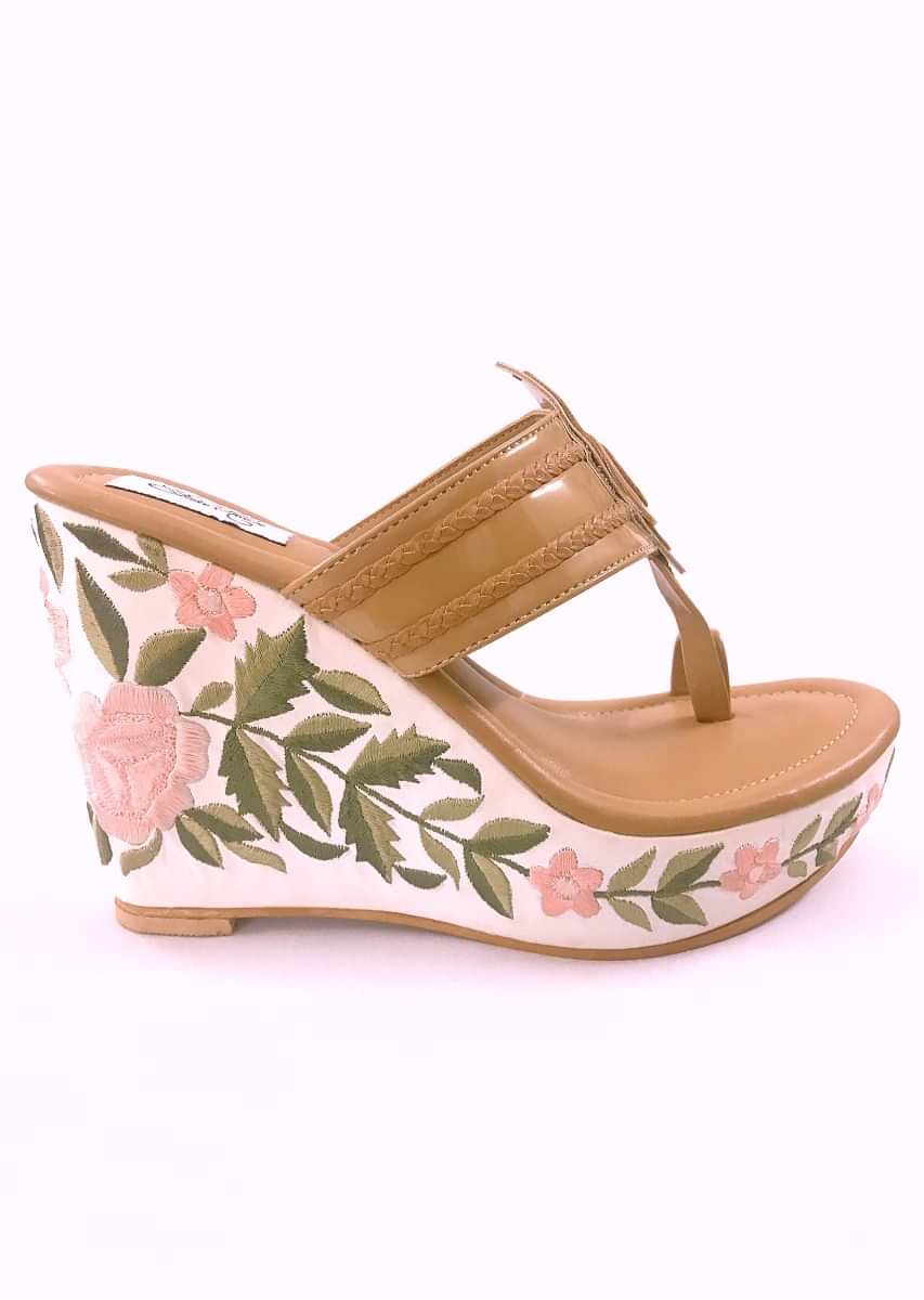 Nude Designer Kolhapuris With Resham Embroidered Floral Design On The Wedge Heel By Soul House 