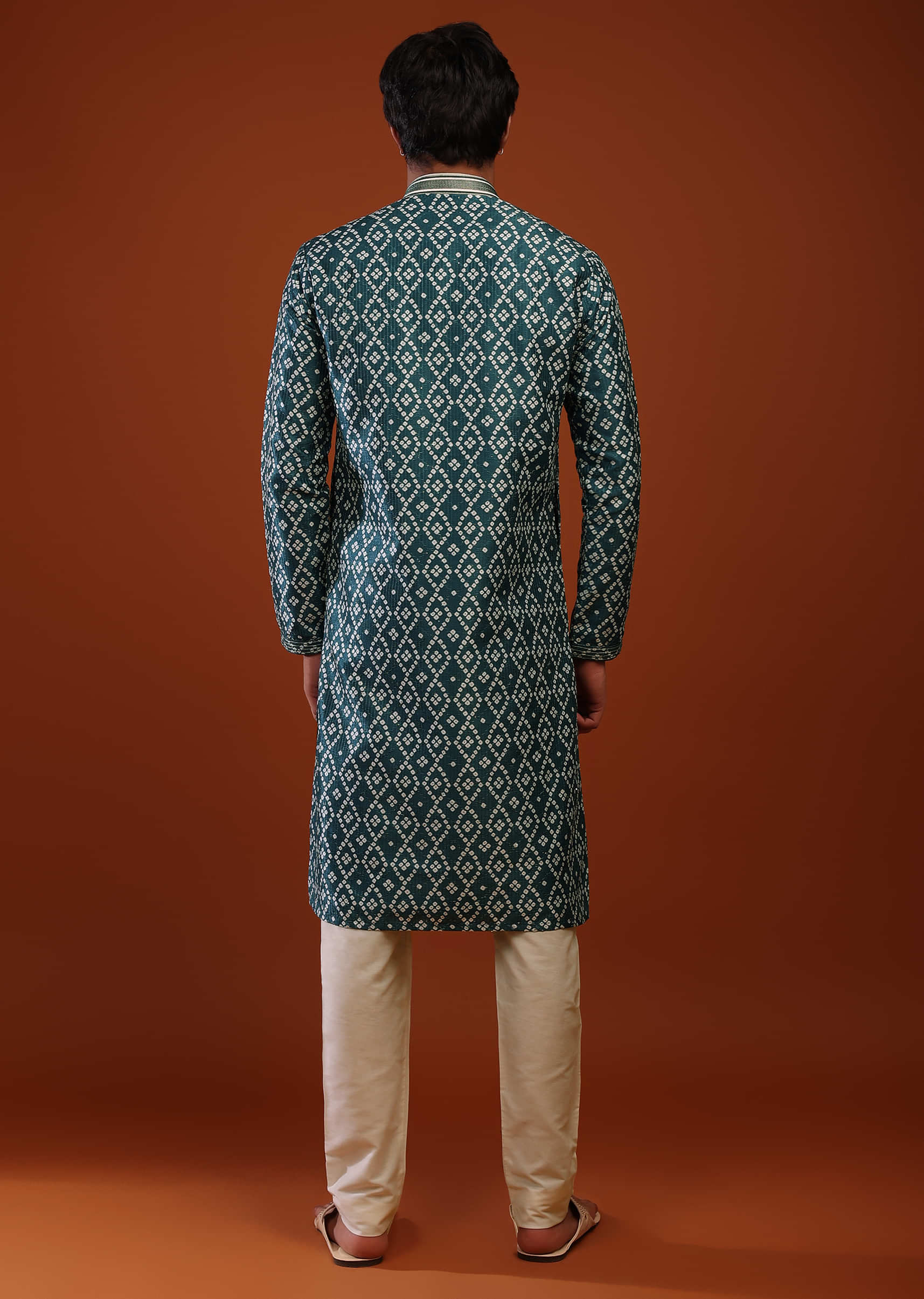 Ocean Blue Silk Kurta Set Adorned With Bandhani Print, Sequins And Threadwork Embroidery